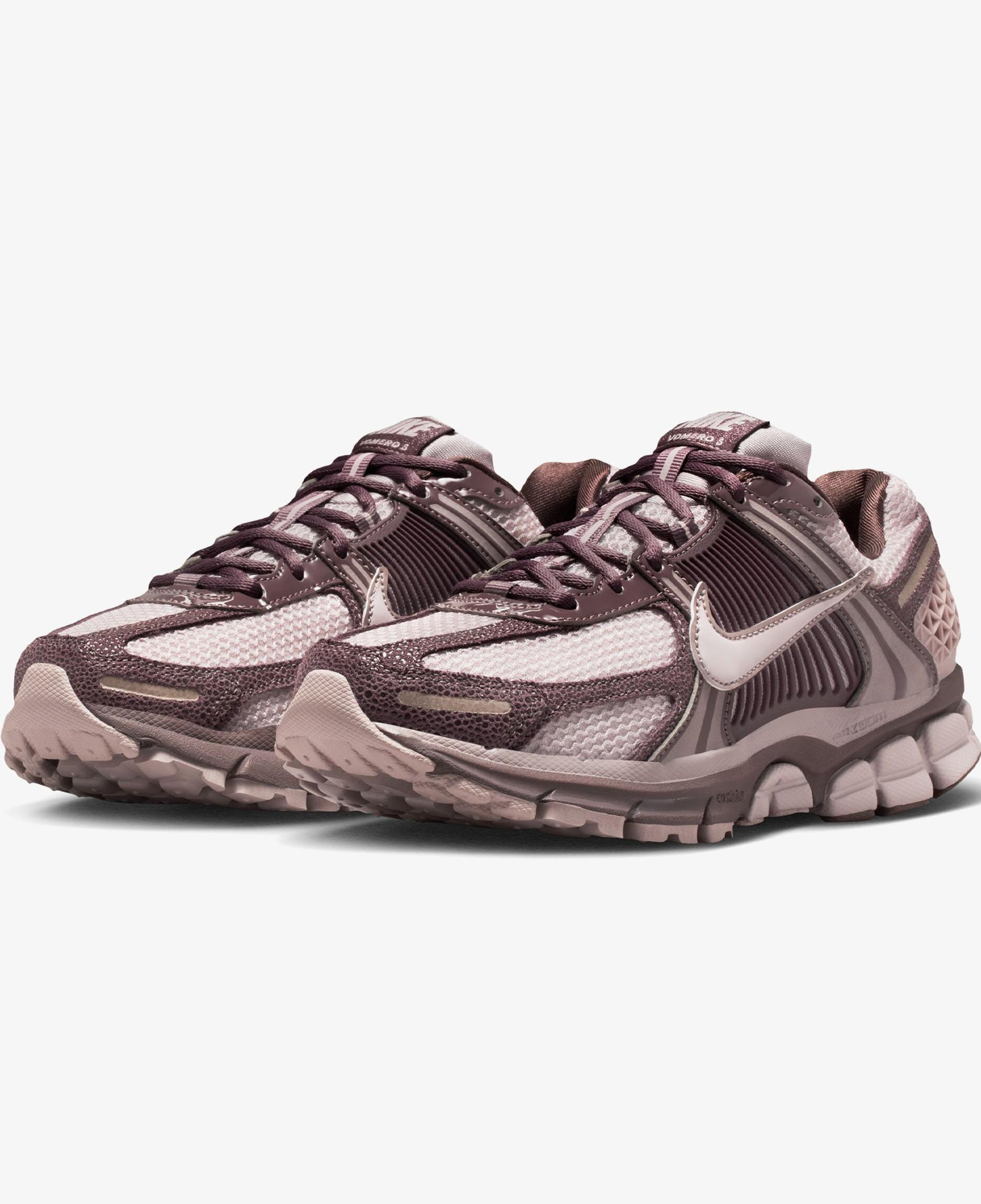 Nike Zoom Vomero 5 Kadın Pembe Spor Ayakkabı