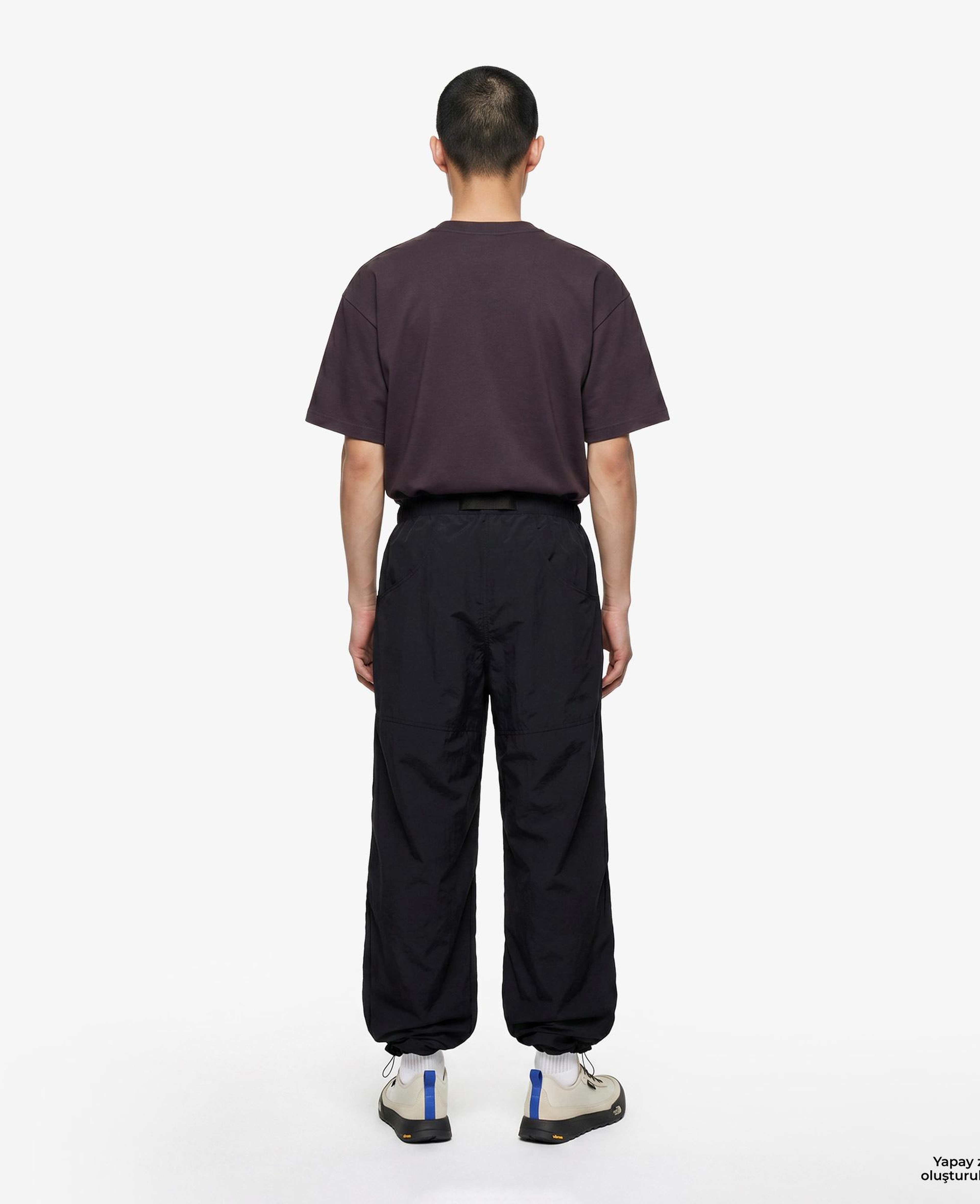 The North Face Red Box Nylon Belted Erkek Siyah Pantolon