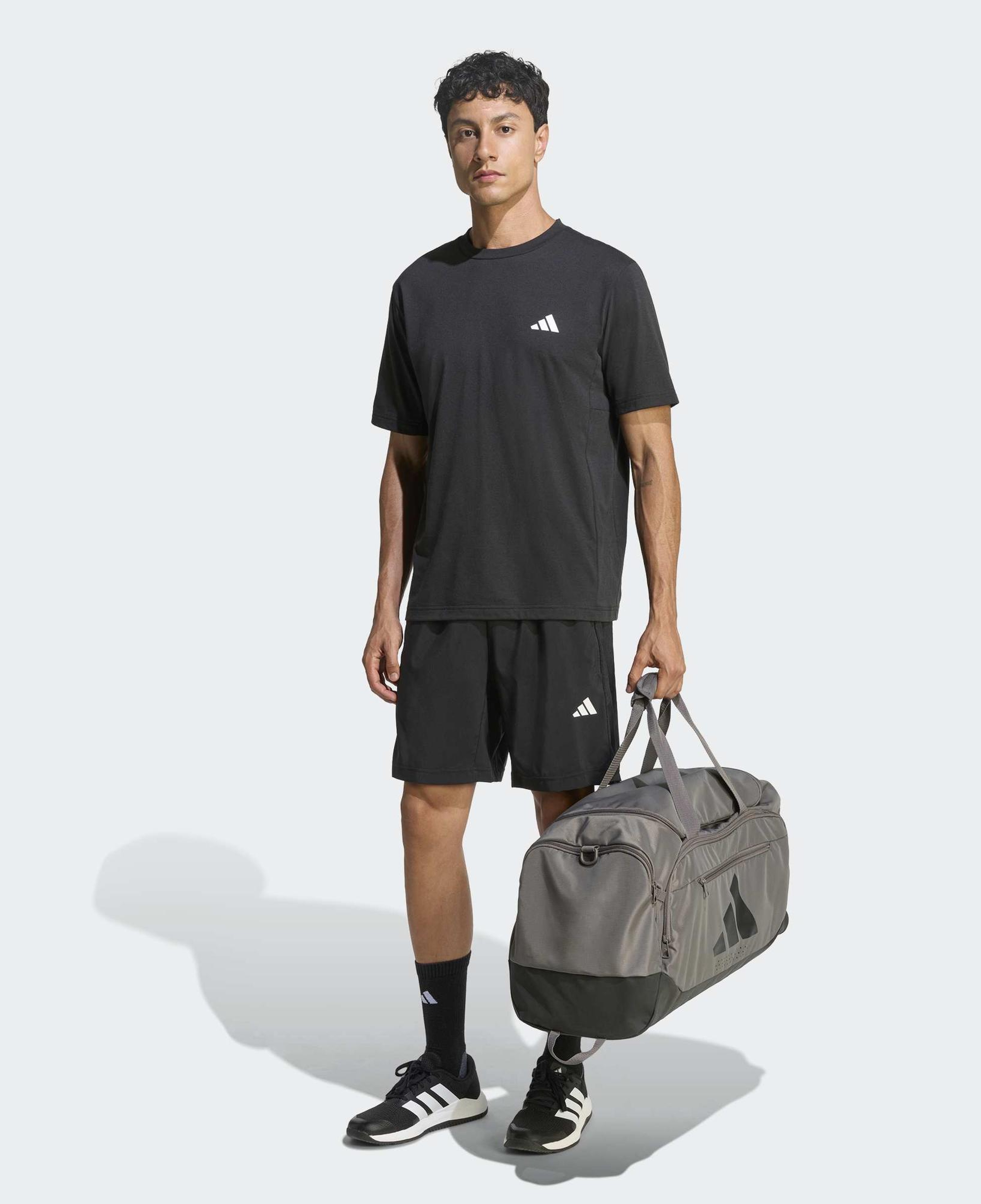 adidas Workout Essentials Base Dokuma Erkek Siyah Antrenman Şortu