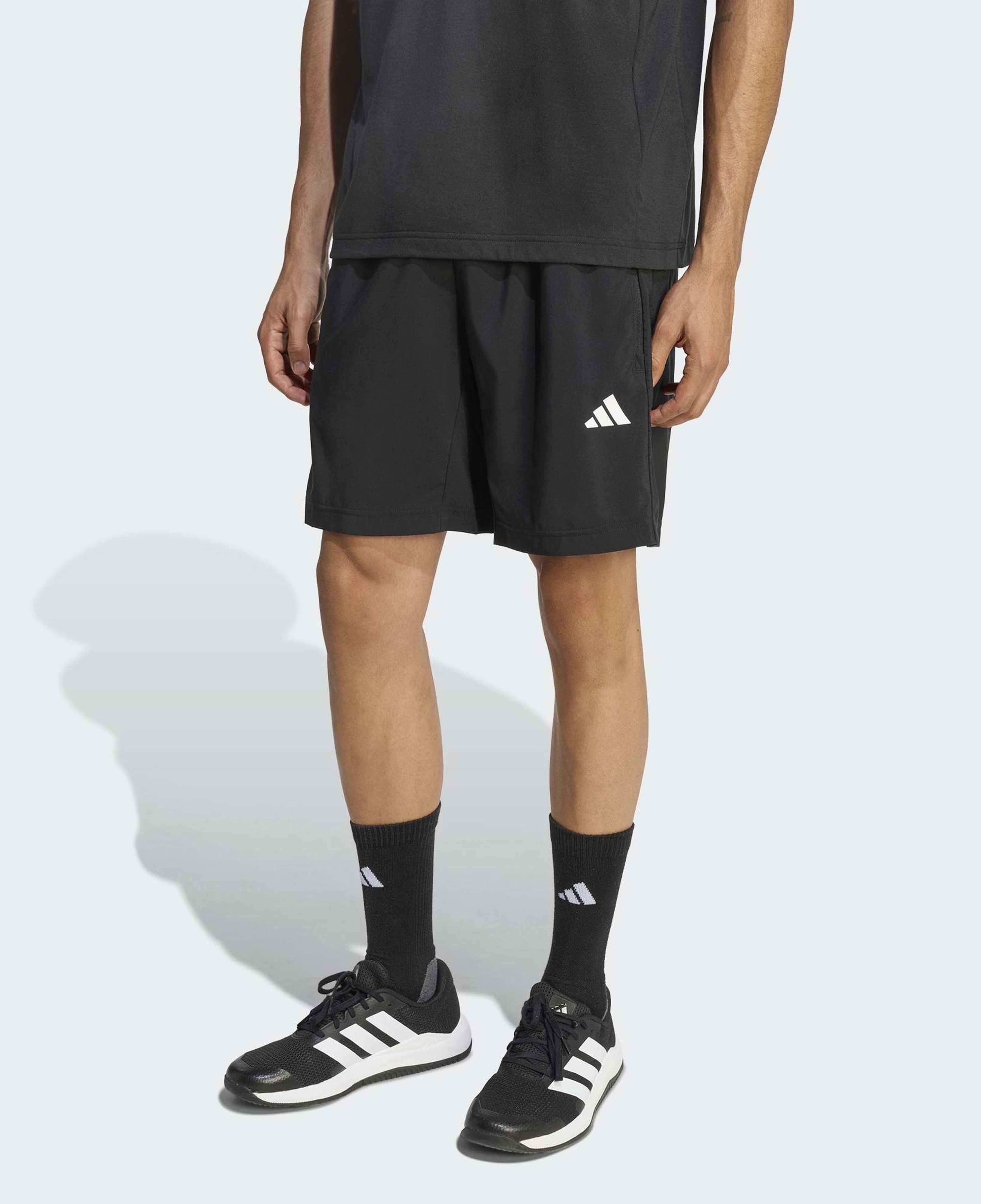 adidas Workout Essentials Base Dokuma Erkek Siyah Antrenman Şortu
