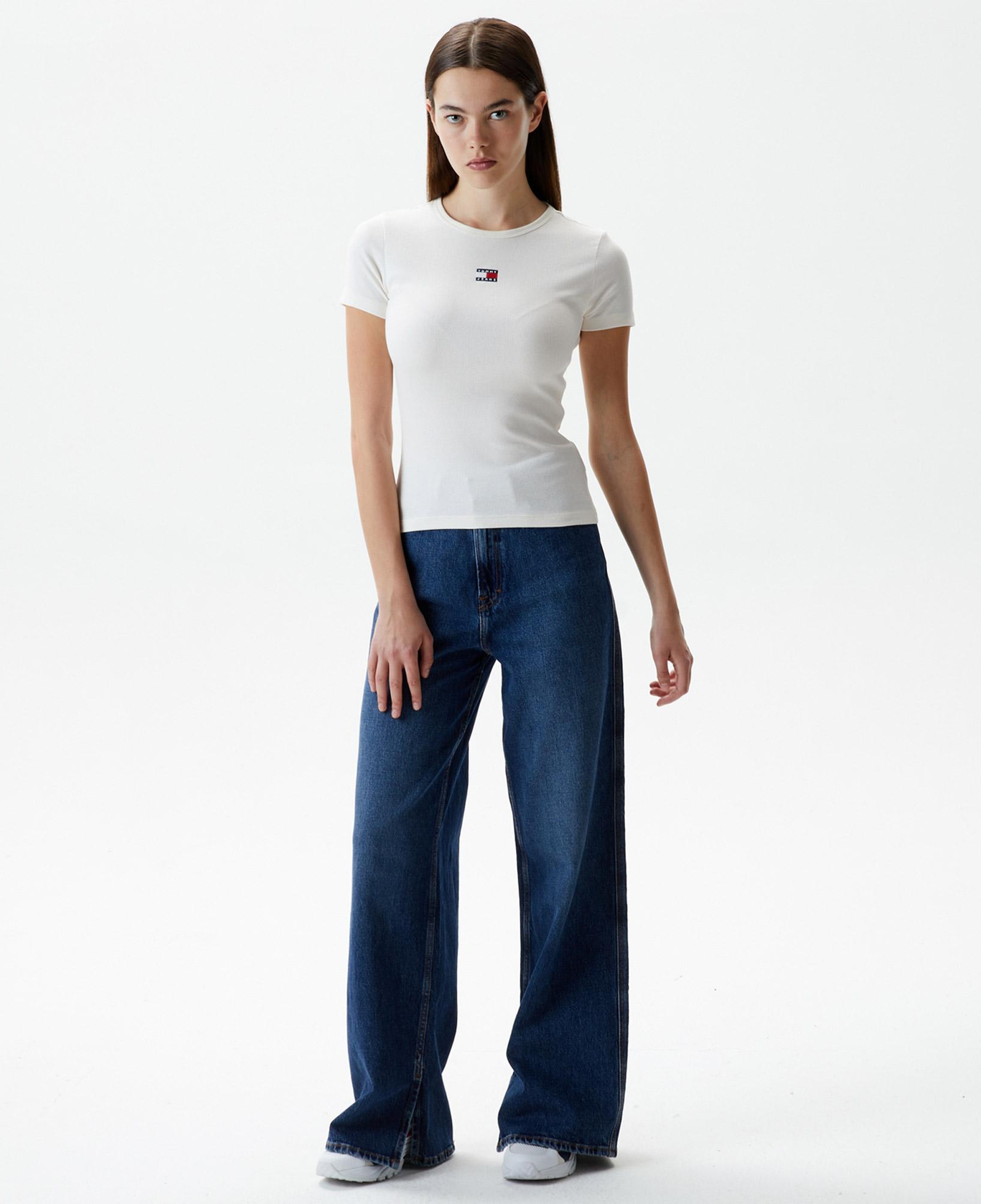 Tommy Jeans Slim Badge Rib Kadın Beyaz T-Shirt