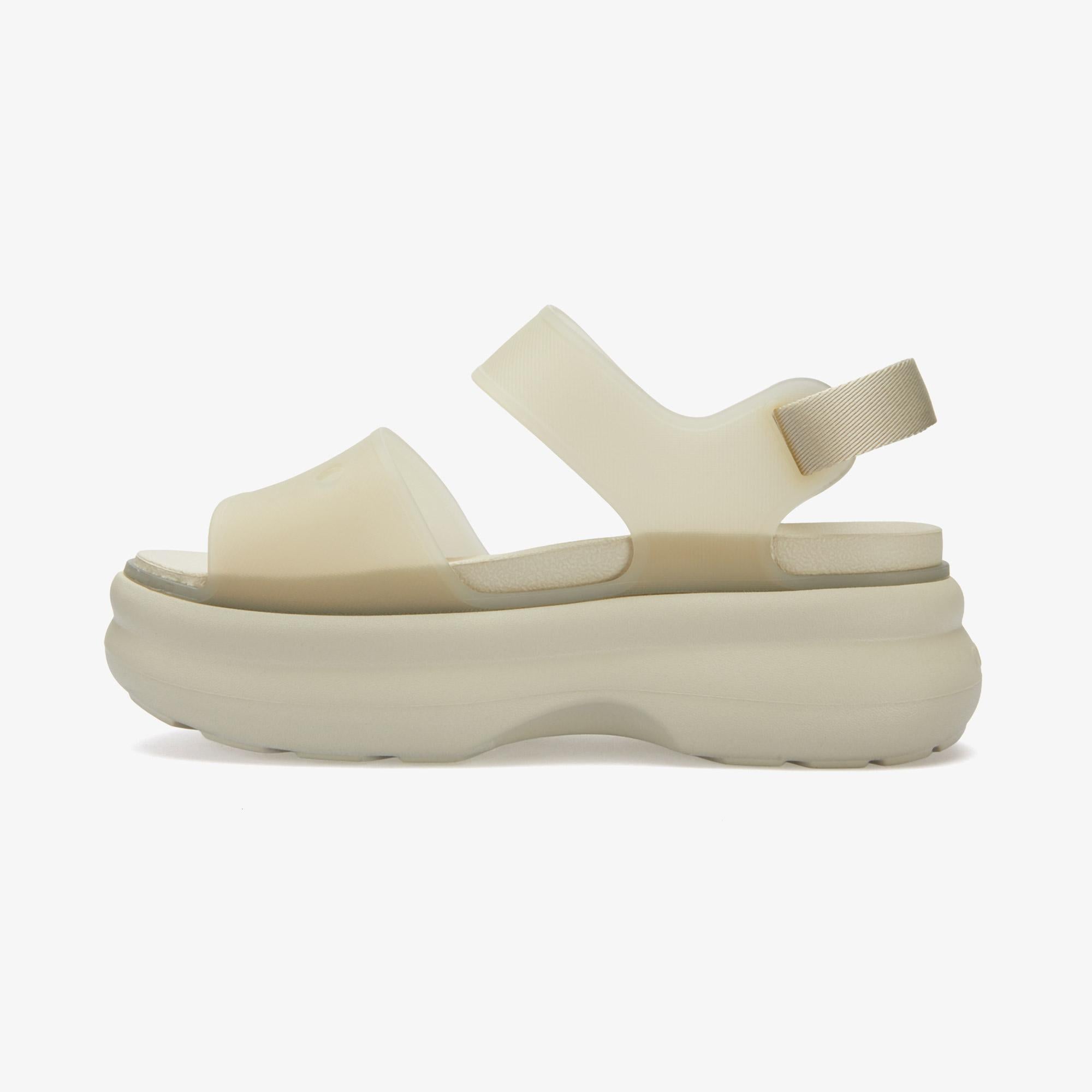 Crocs Soho Frosted Strap Kadın Krem Sandalet