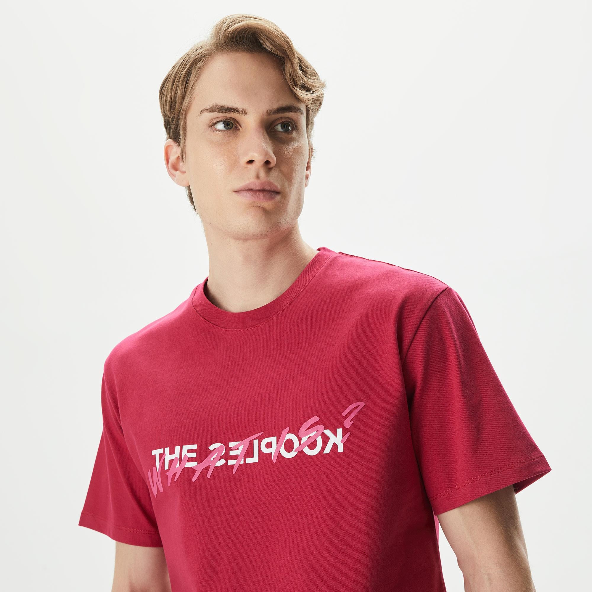 ERKEK BASKILI BİSİKLET YAKA KIRMIZI T-SHIRT
