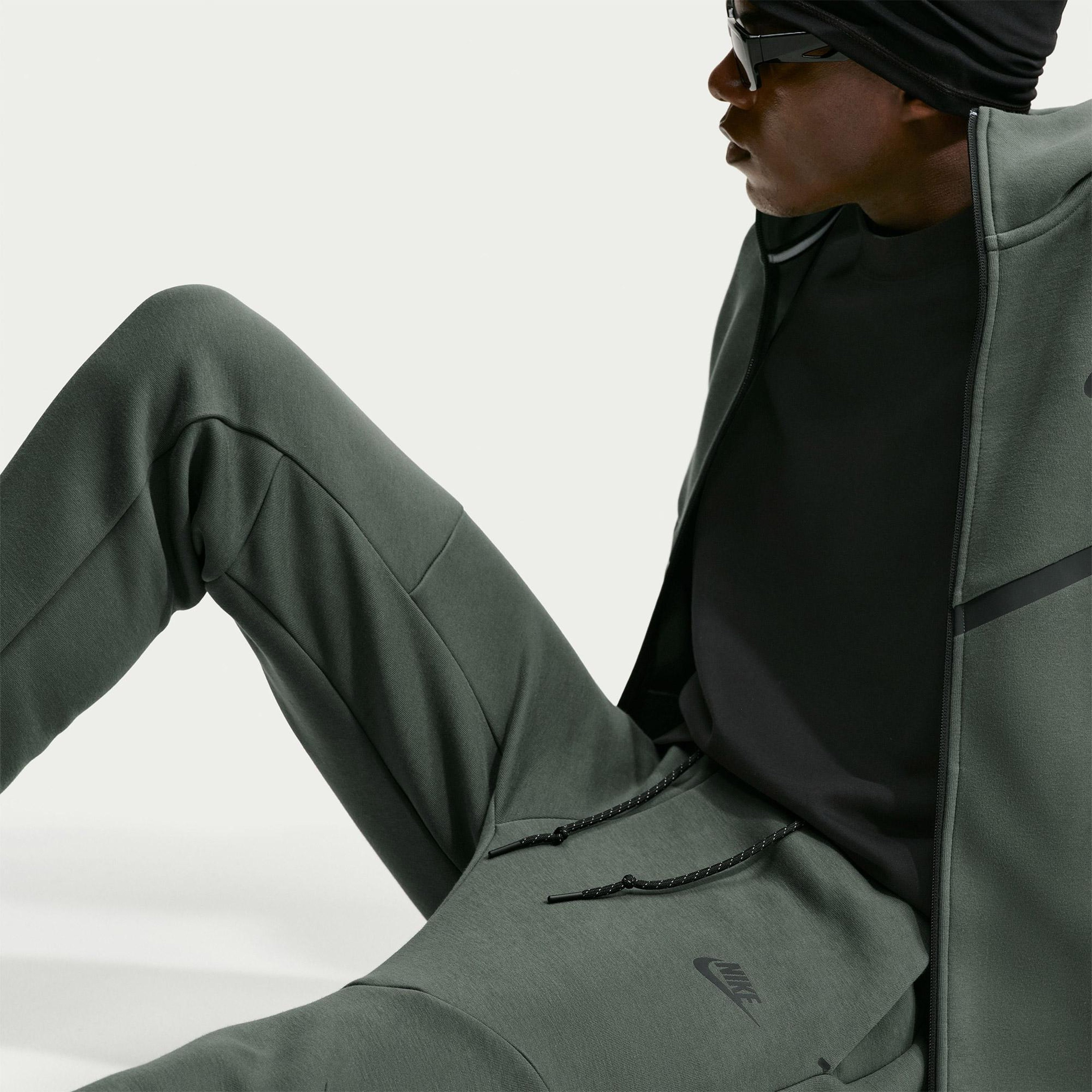 Nike Tech Fleece Jogger Erkek Yeşil Eşofman Altı