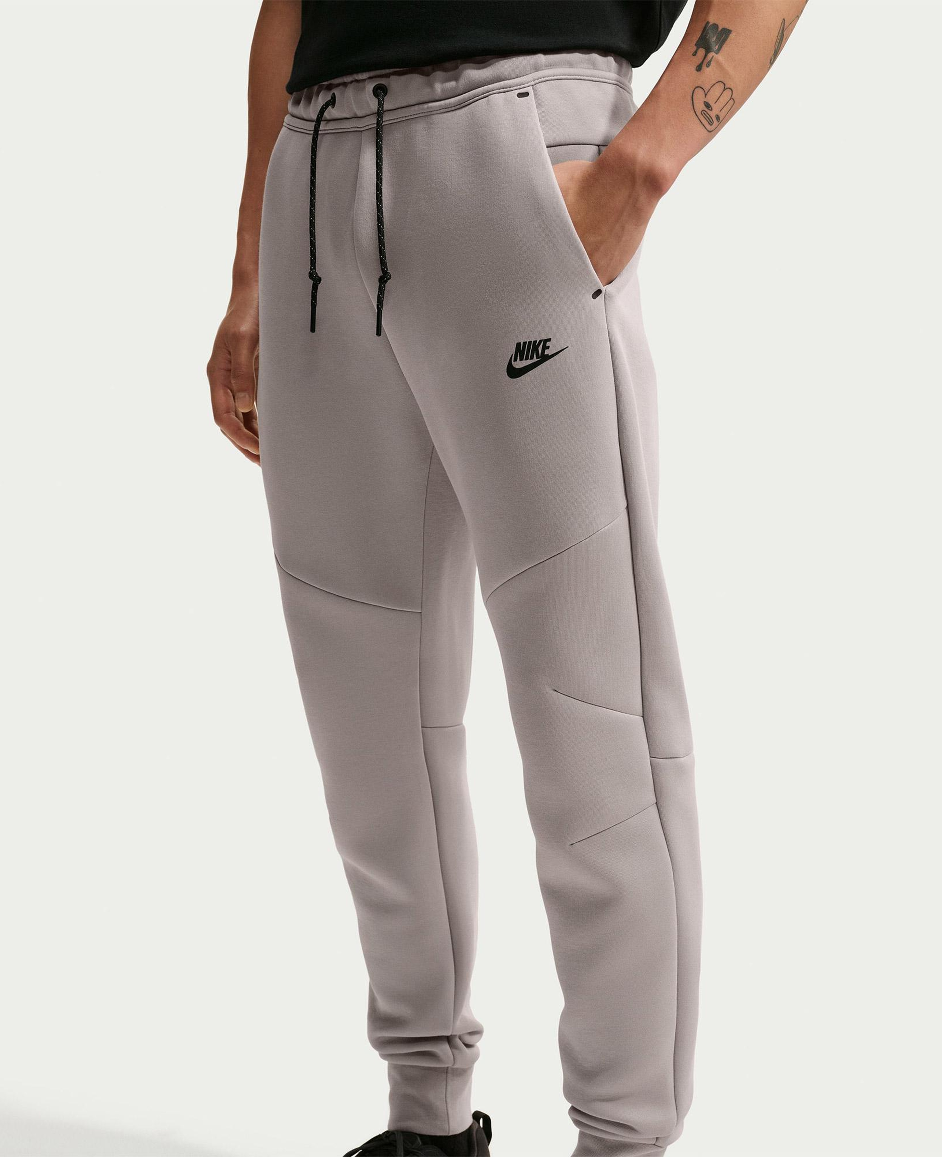 Nike Tech Fleece Jogger Erkek Gri Eşofman Altı