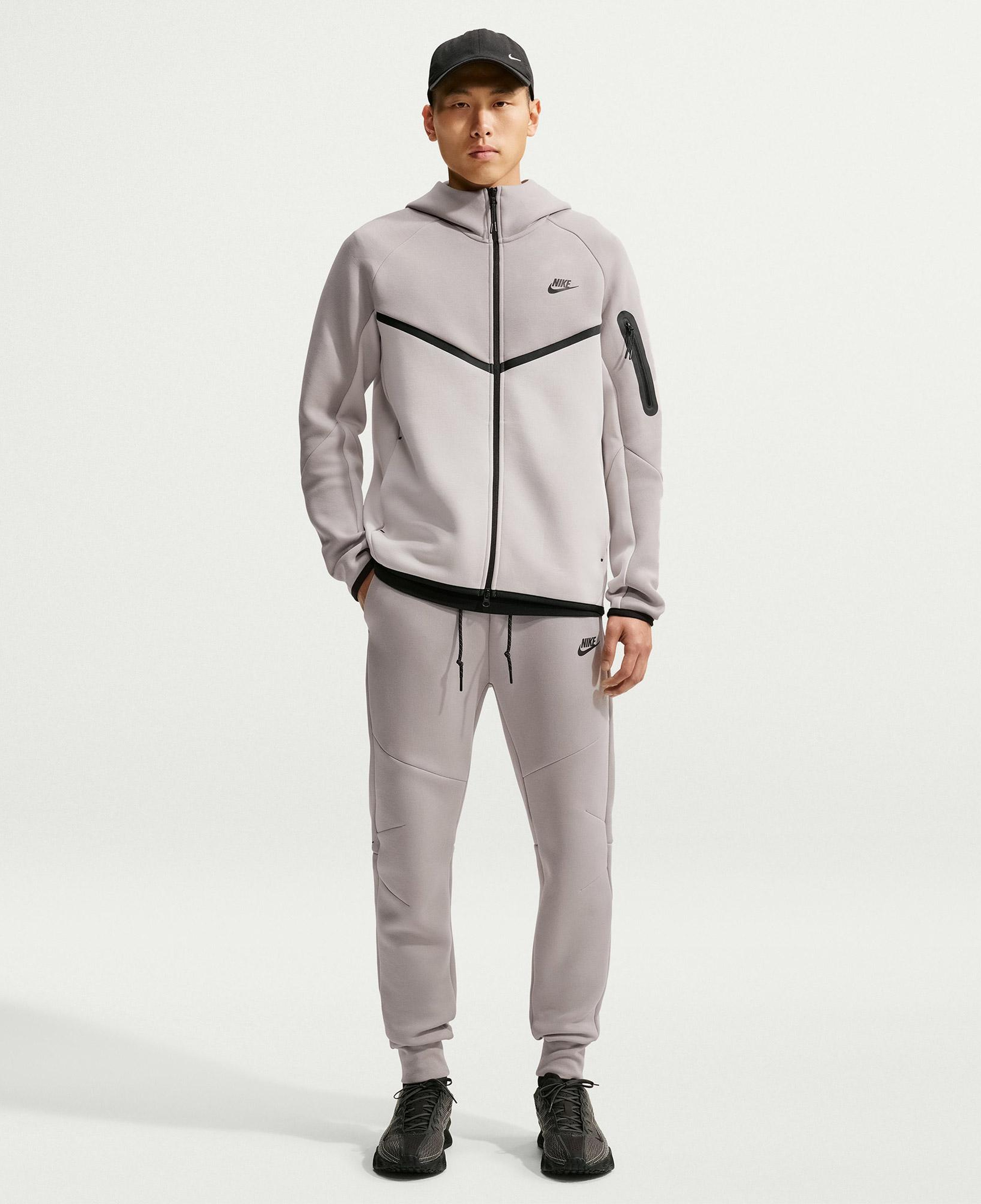Nike Tech Fleece Jogger Erkek Gri Eşofman Altı