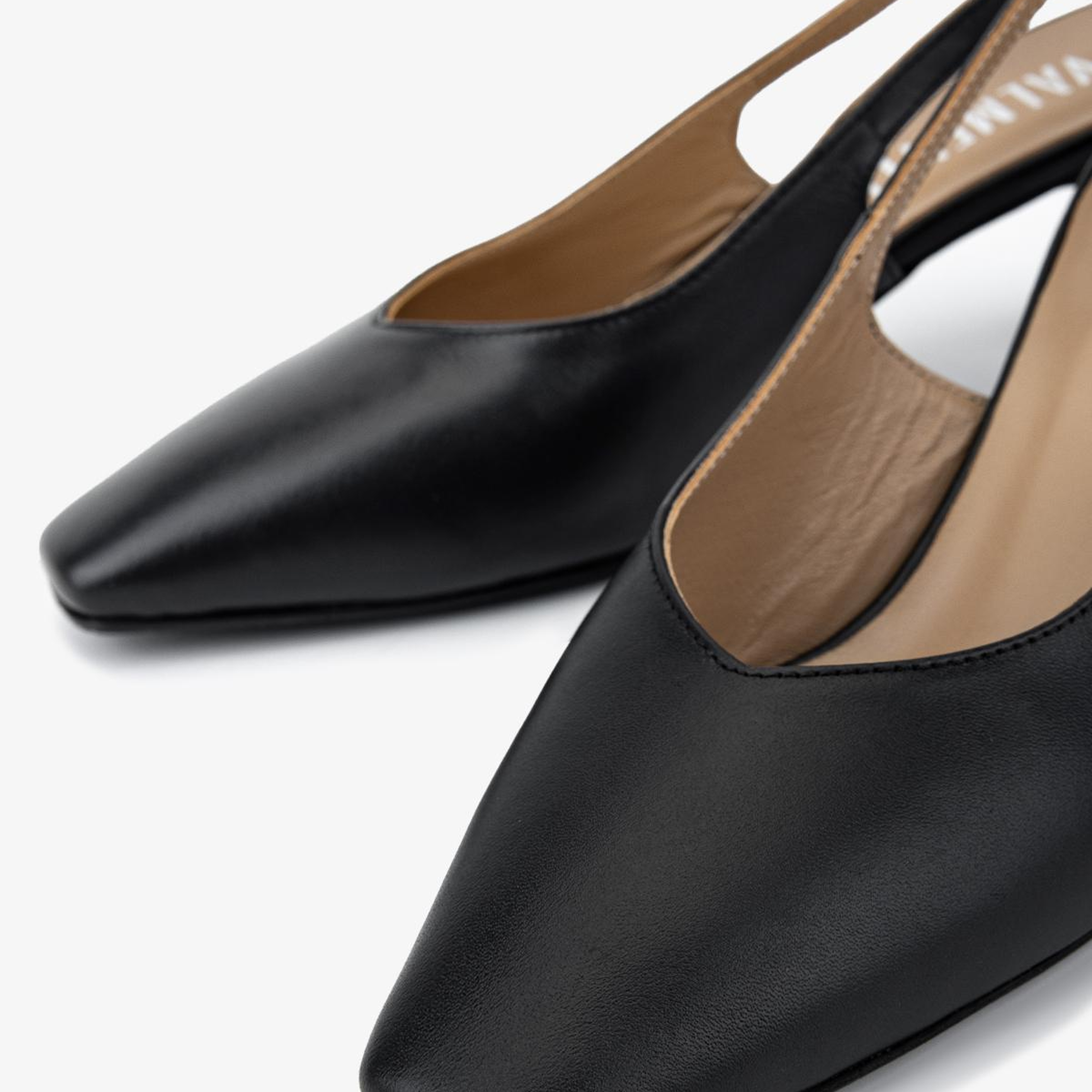 Valmenti Kadın Hakiki Deri Siyah Slingback Ayakkabı