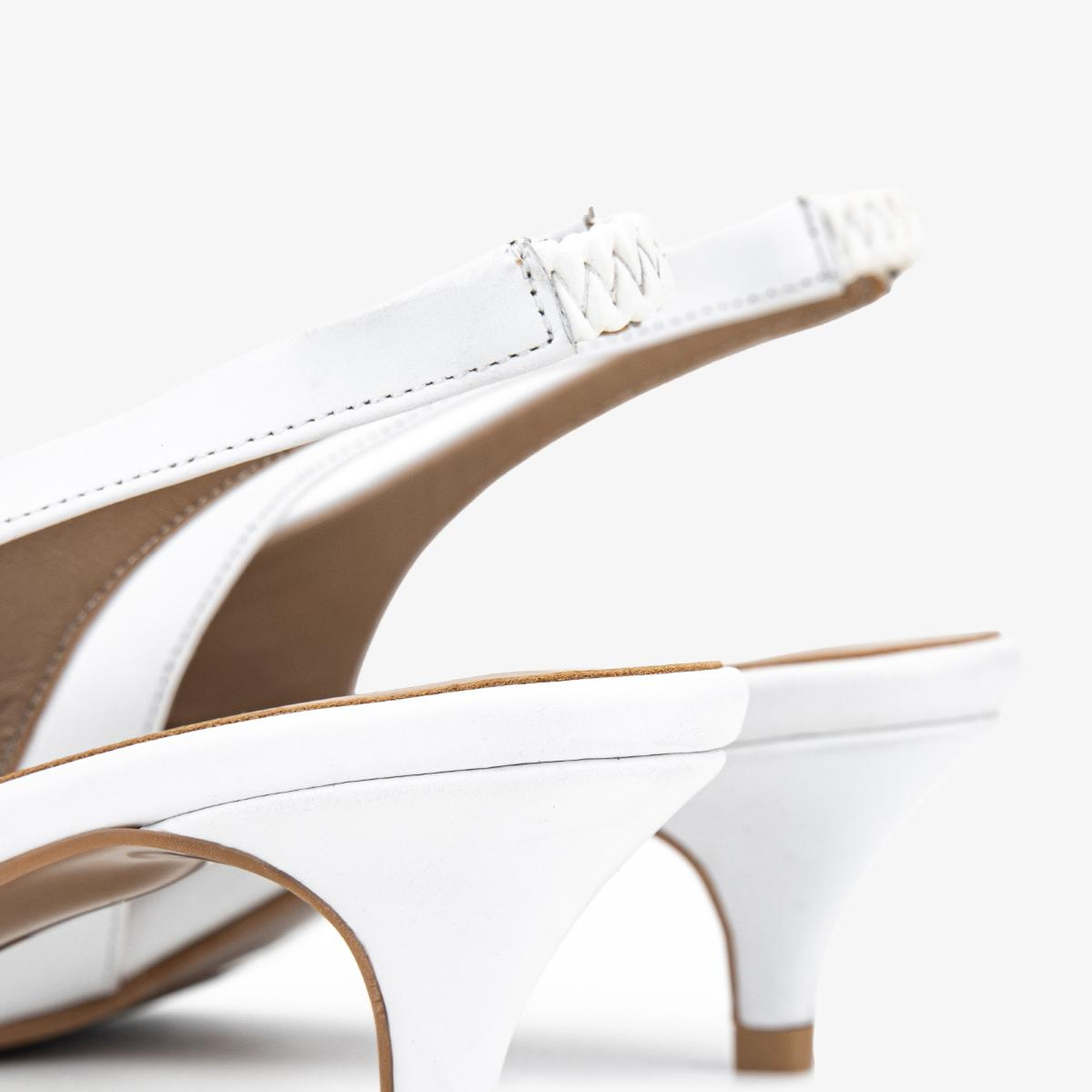 Valmenti Kadın Hakiki Deri Beyaz Slingback Ayakkabı
