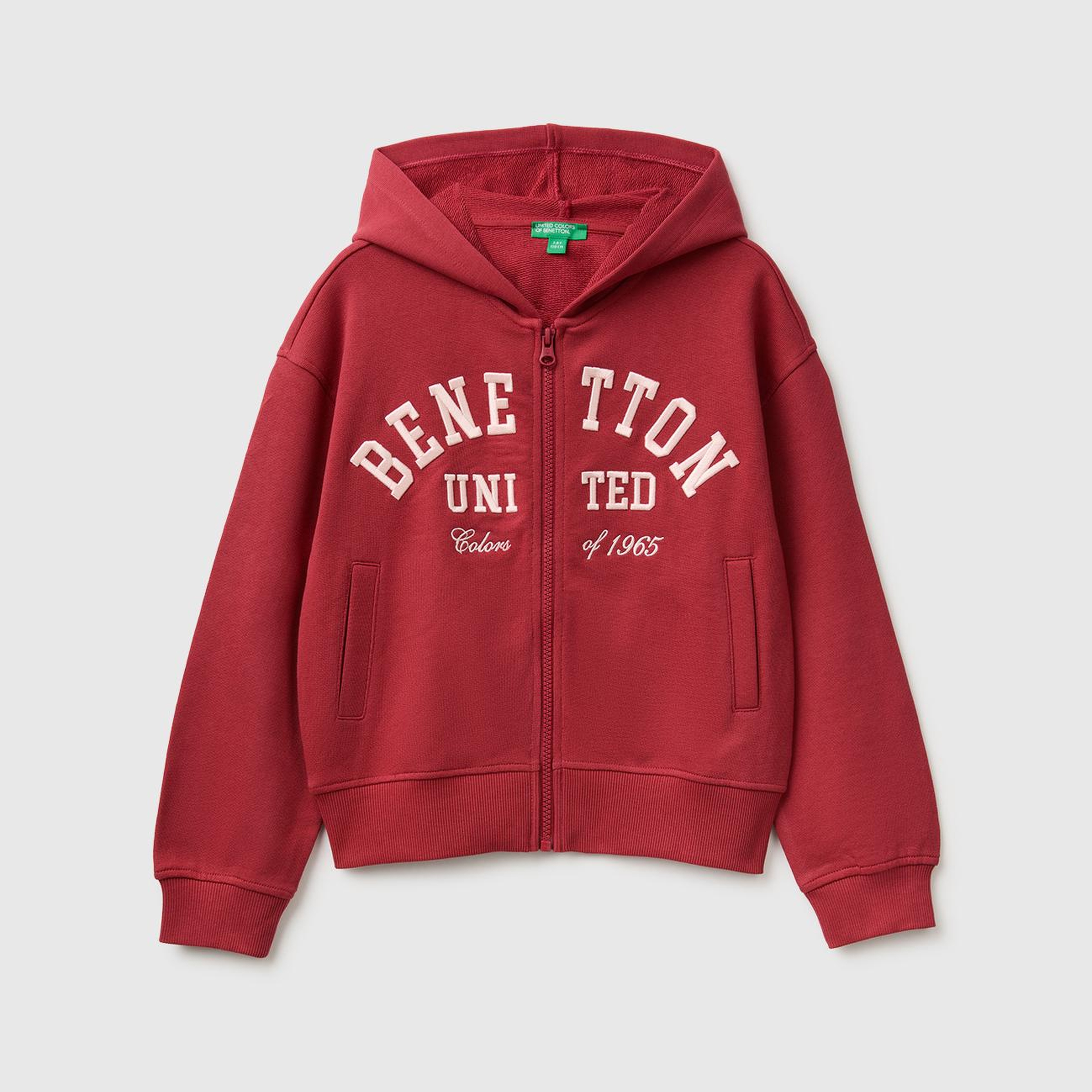 Kız Çocuk Kırmızı Önü İşlemeli Ribanalı Cepli Kapüşonlu Fermuarlı Sweatshirt