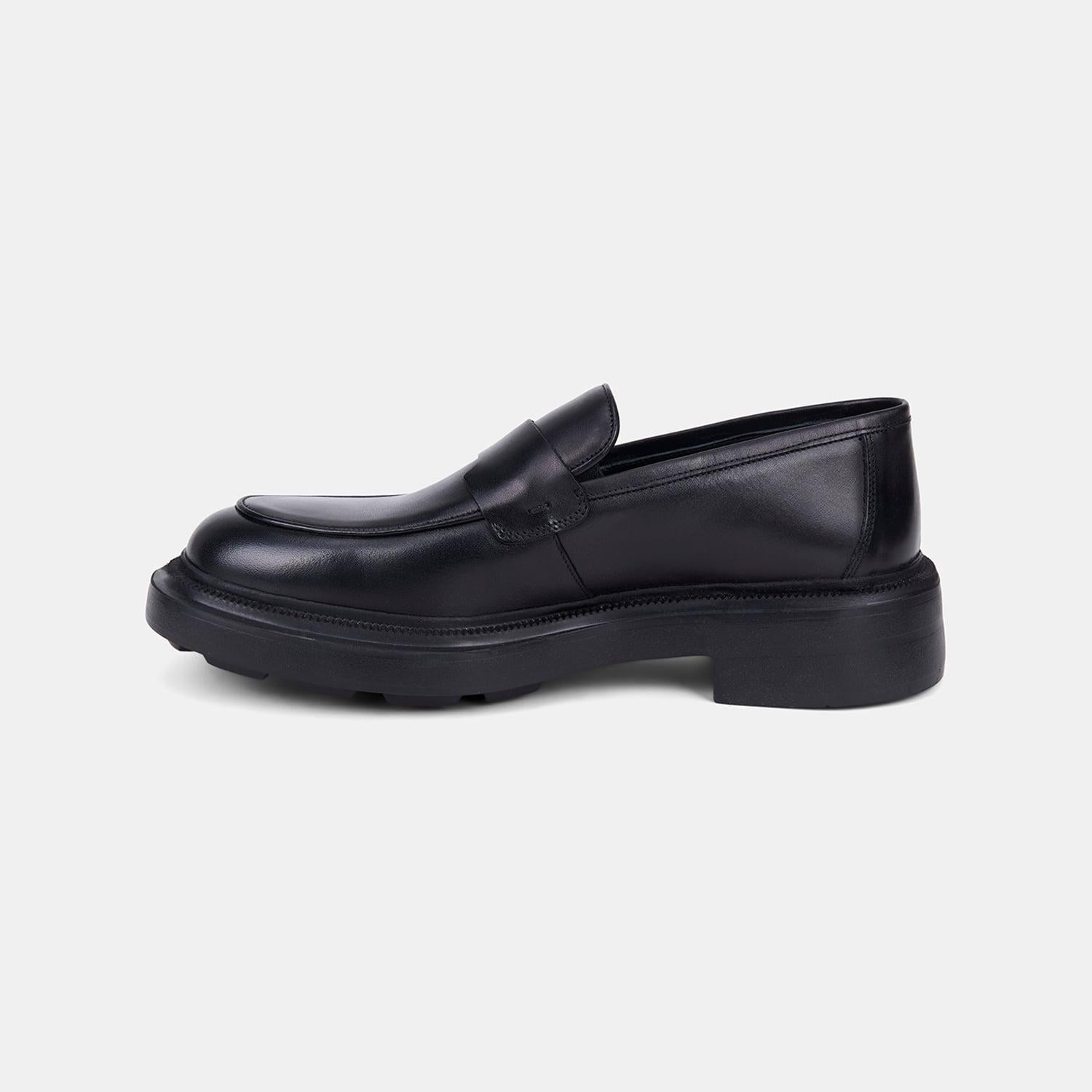 Erkek Siyah Kalın Tabanlı Klasik Deri Loafer