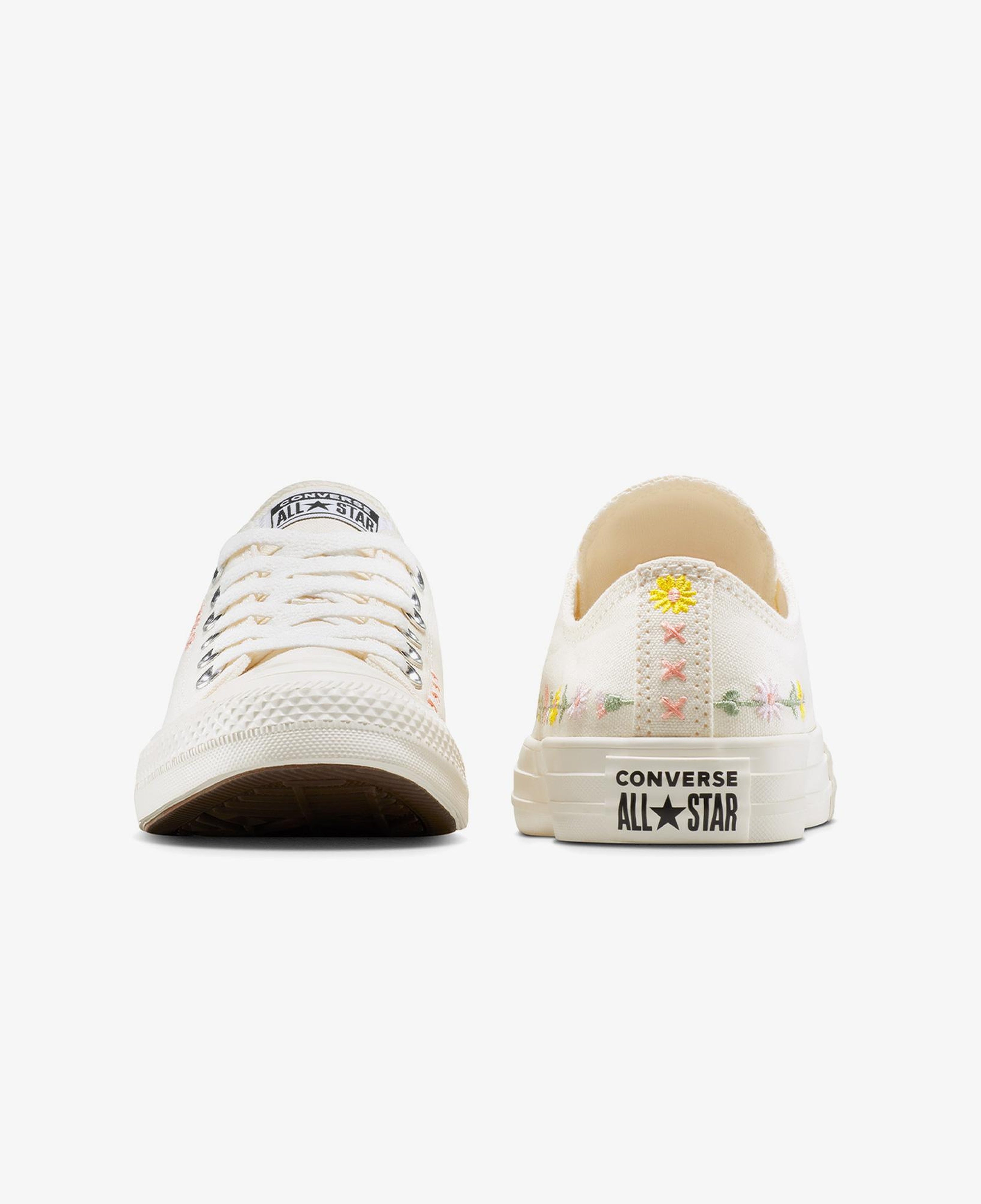 Converse Chuck Taylor Embroidered Flowers Unisex Krem Sneaker