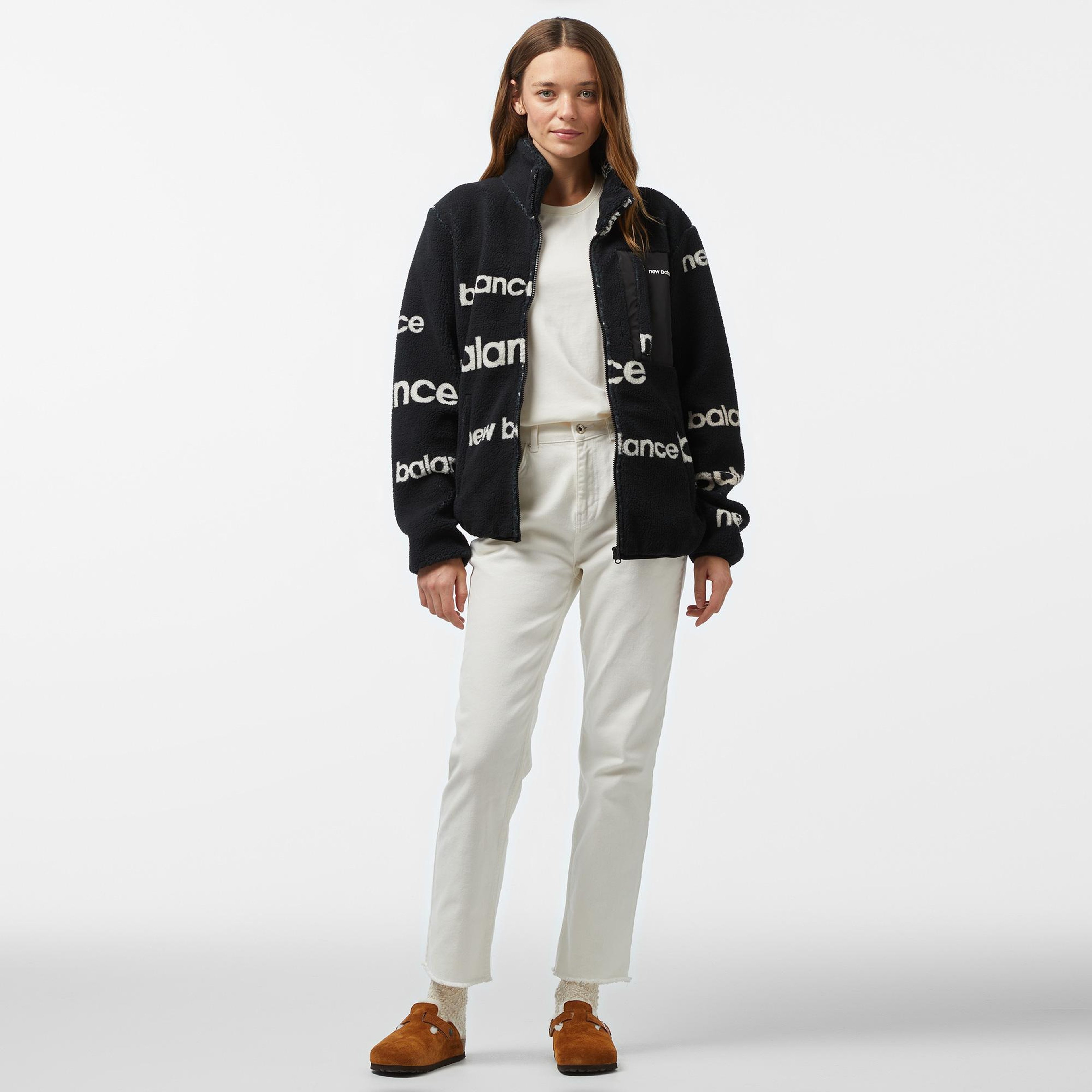 New Balance NB Lifestyle Kadın Siyah Sweatshirt