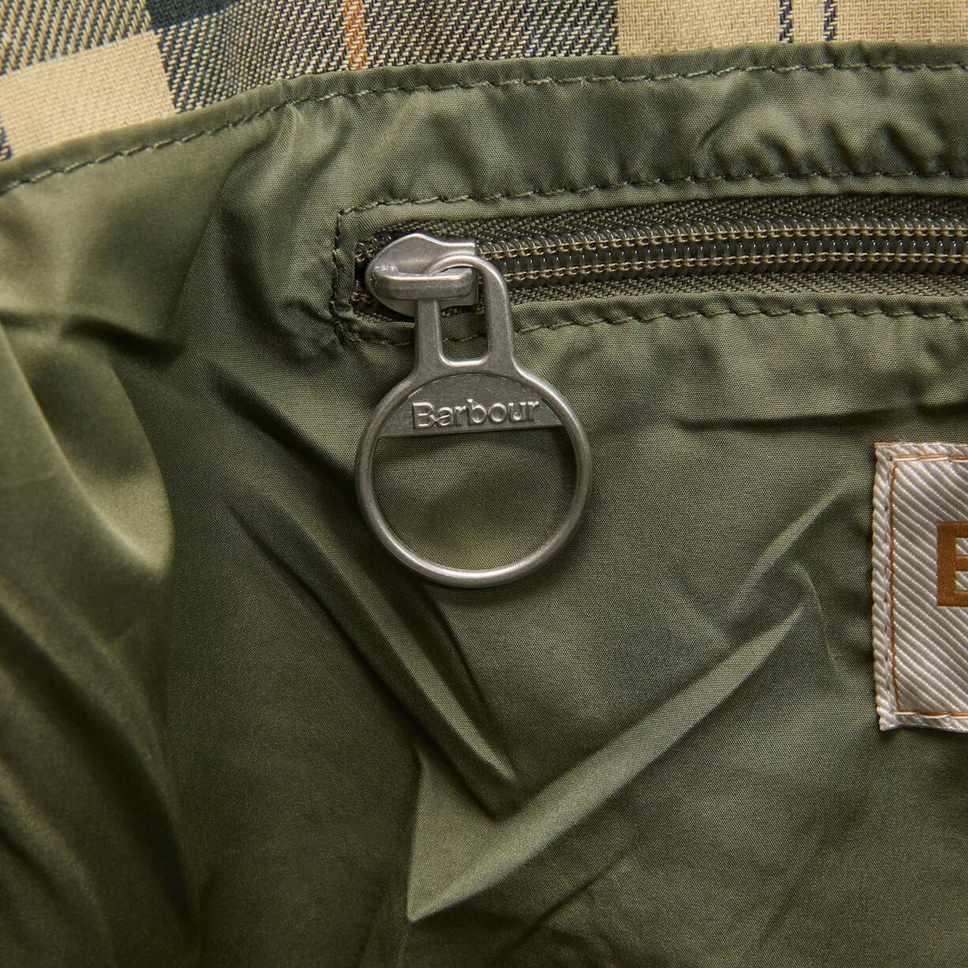 Barbour Healy Omuz Çantası