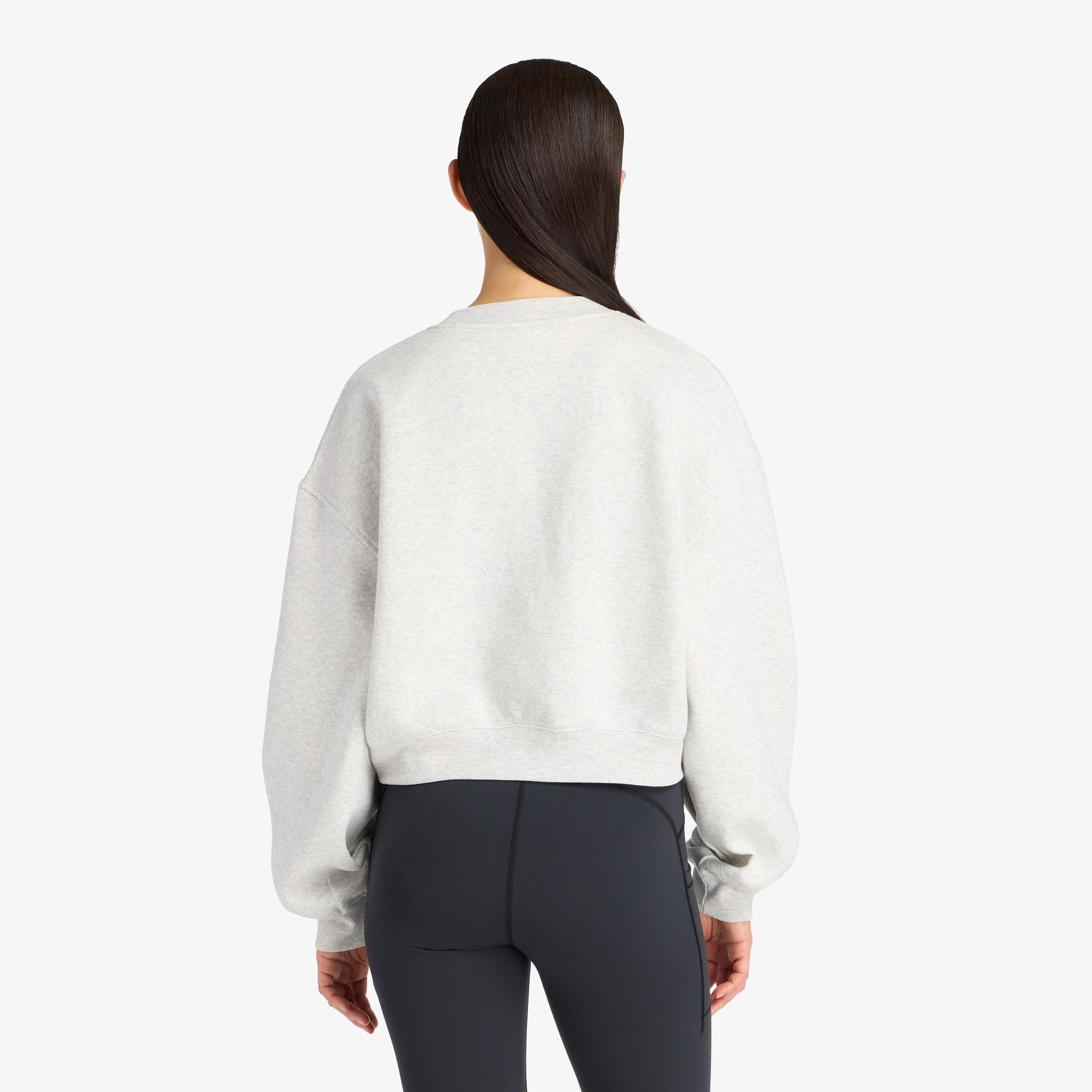 New Balance Linear Heritage Fleece Kadın Gri Sweatshirt
