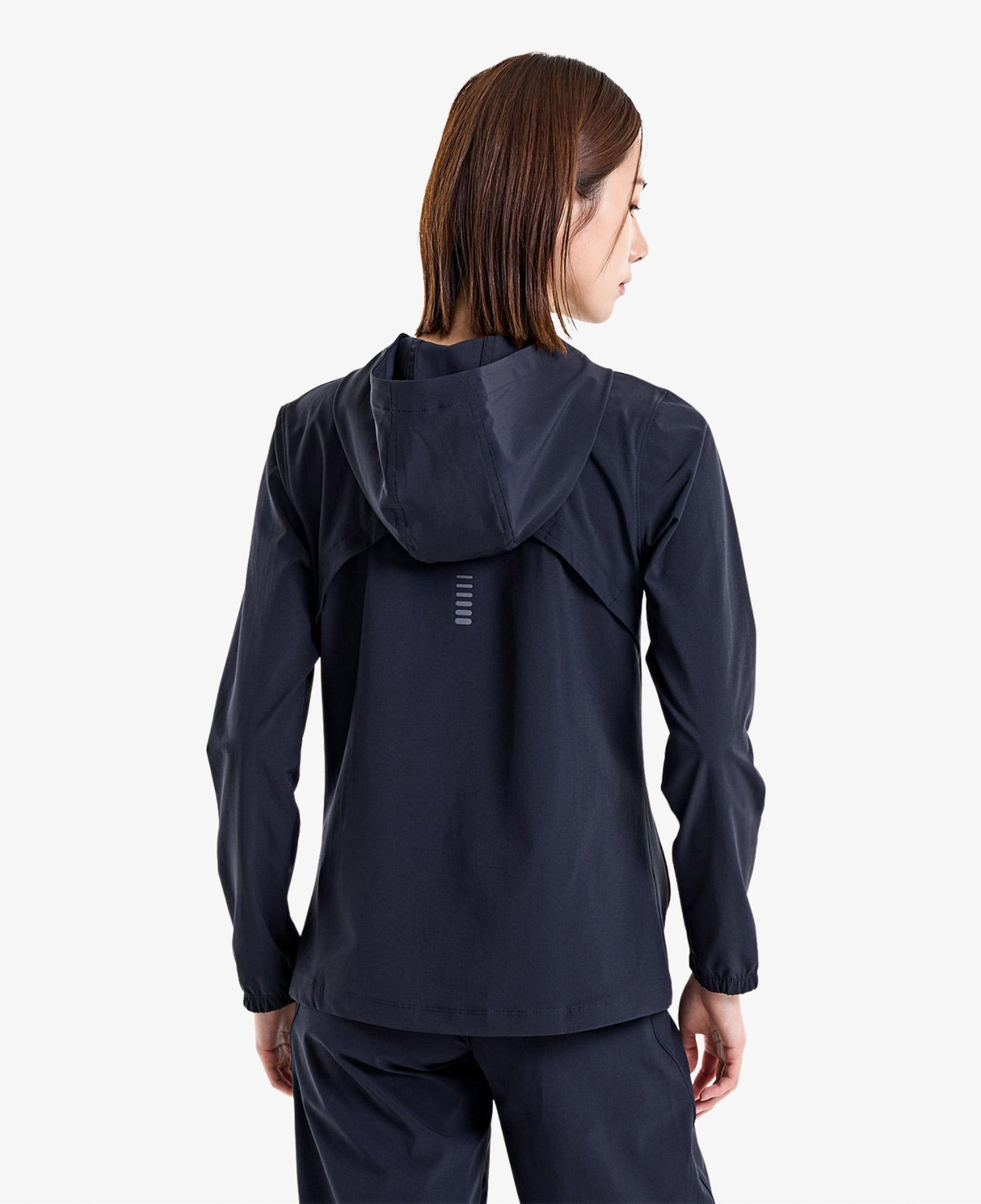 Under Armour Out Run Kadın Siyah Koşu Üstü