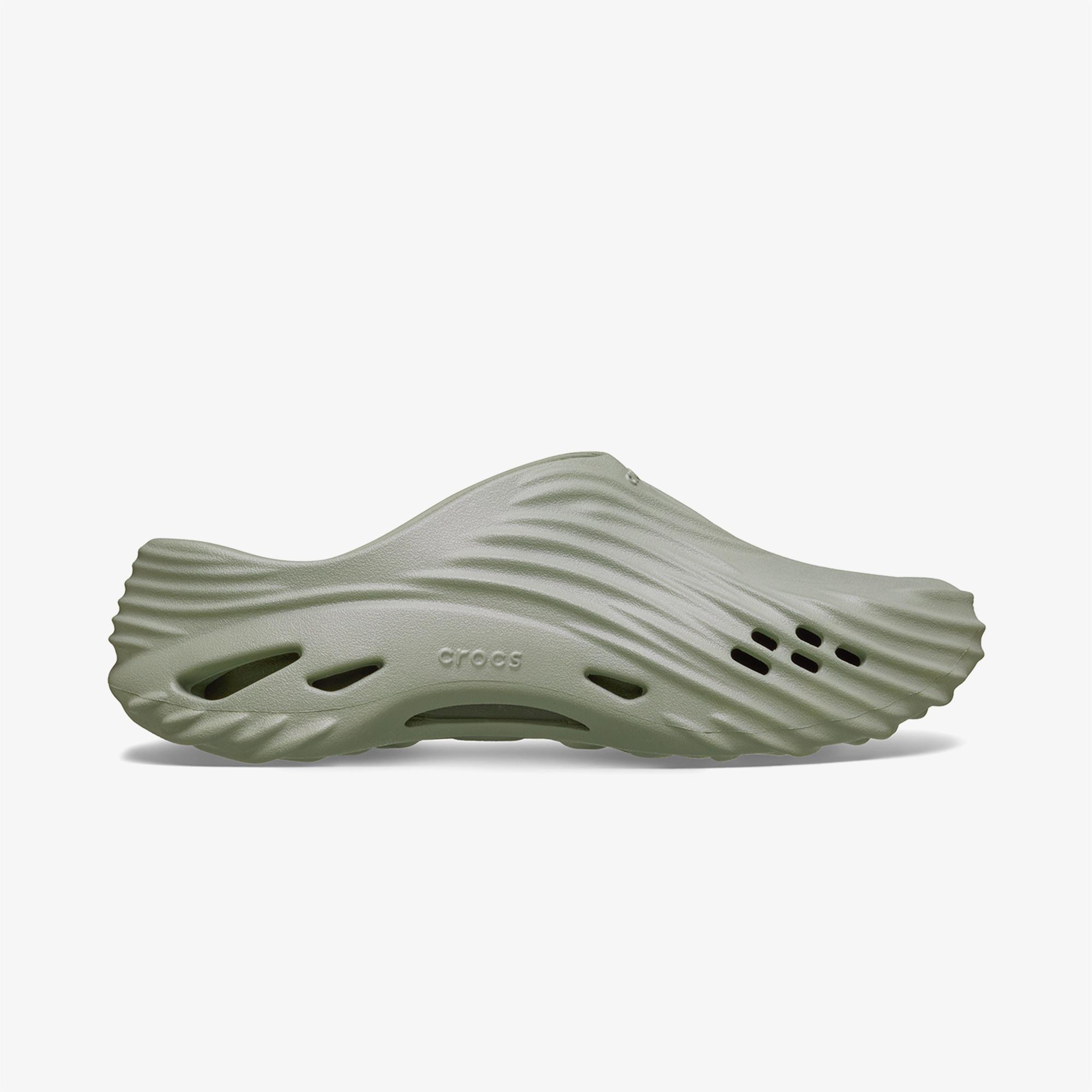 Crocs Echo Wave Erkek Yeşil Sandalet