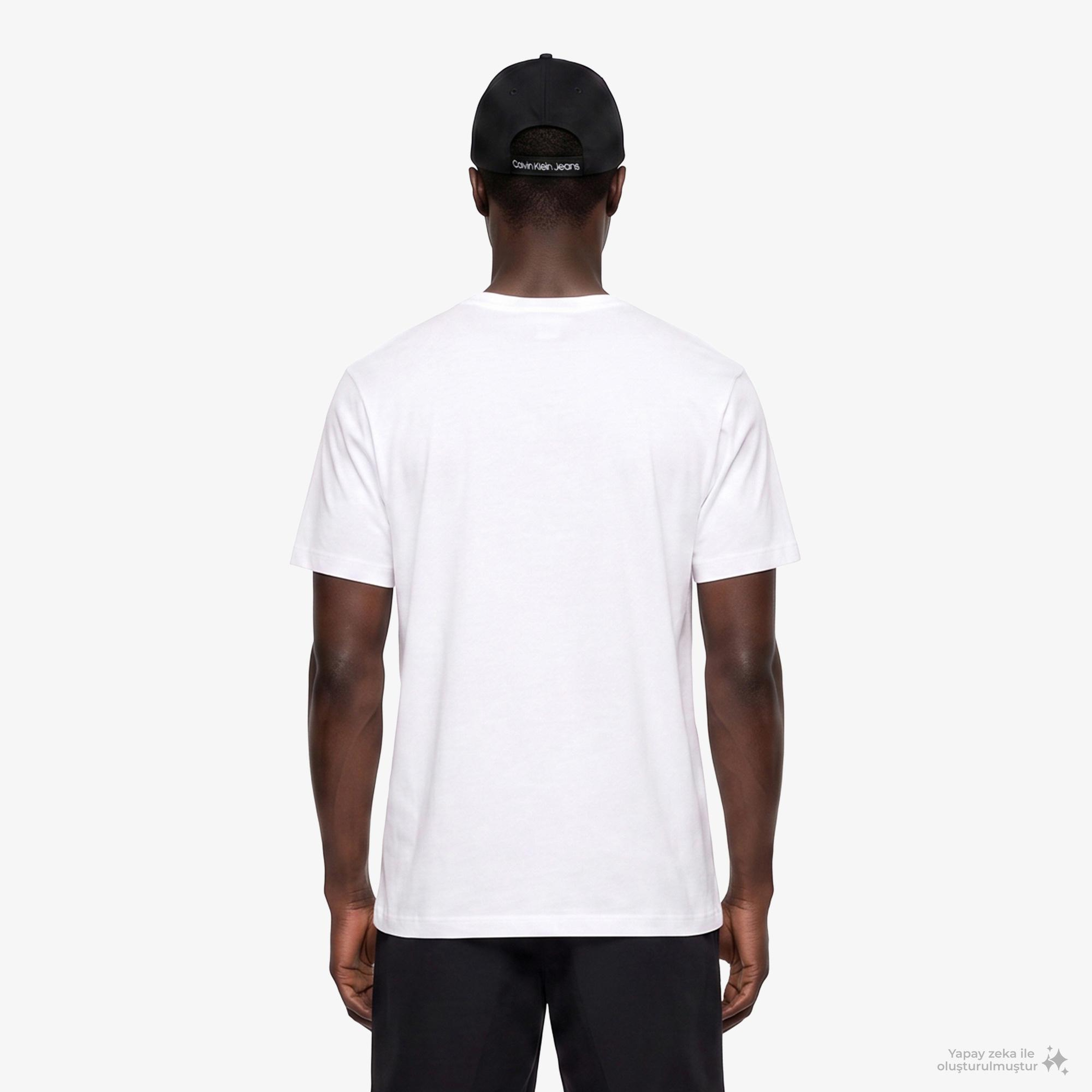 Calvin Klein Badge 30S Classic Erkek Beyaz T-Shirt