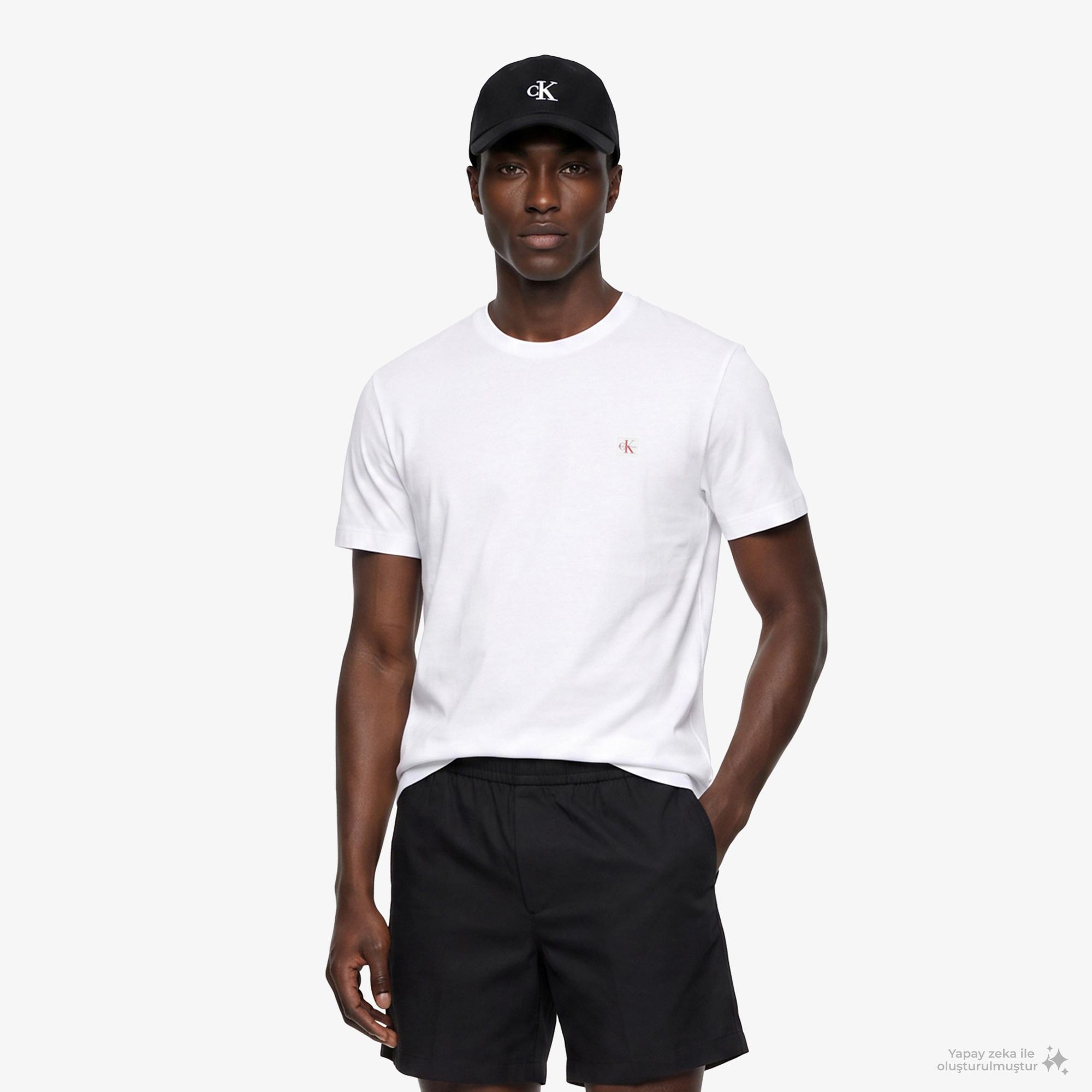 Calvin Klein Badge 30S Classic Erkek Beyaz T-Shirt