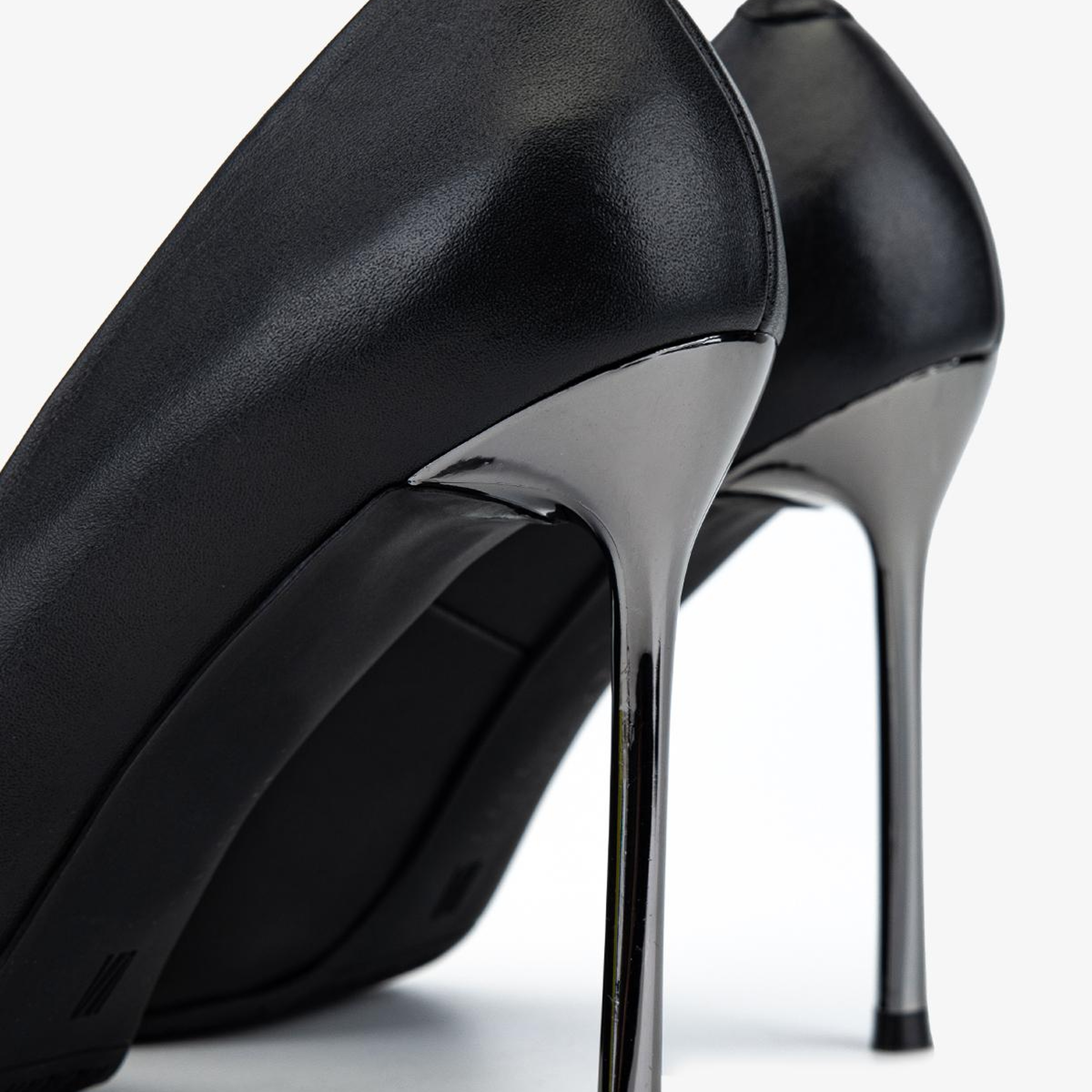 Valmenti Kadın Hakiki Deri Siyah Stiletto Ayakkabı