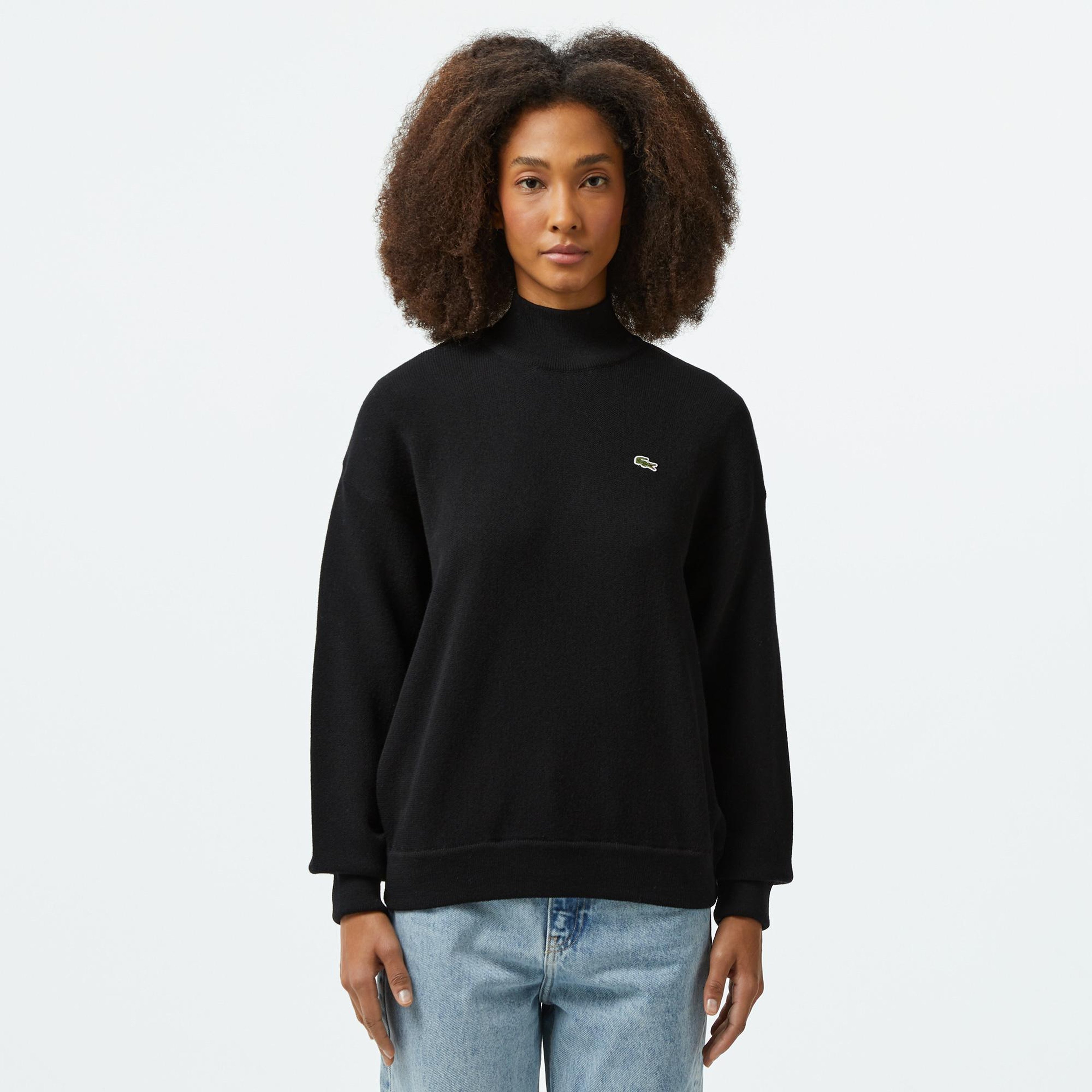 Lacoste Kadın Relaxed Fit Dik Yaka Yün Siyah Kazak
