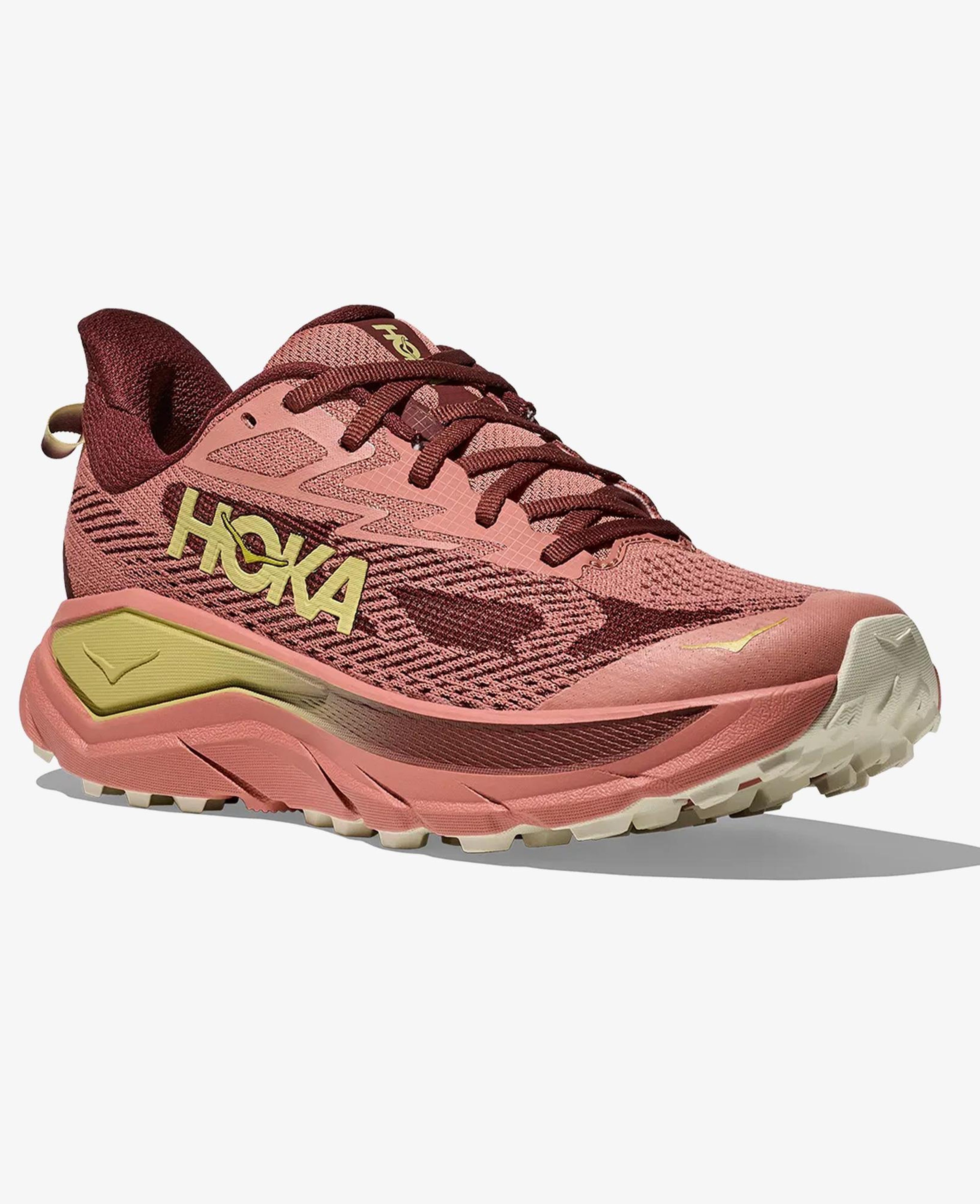 Hoka Challenger 8 Kadın Pembe Trail Koşu Ayakkabısı
