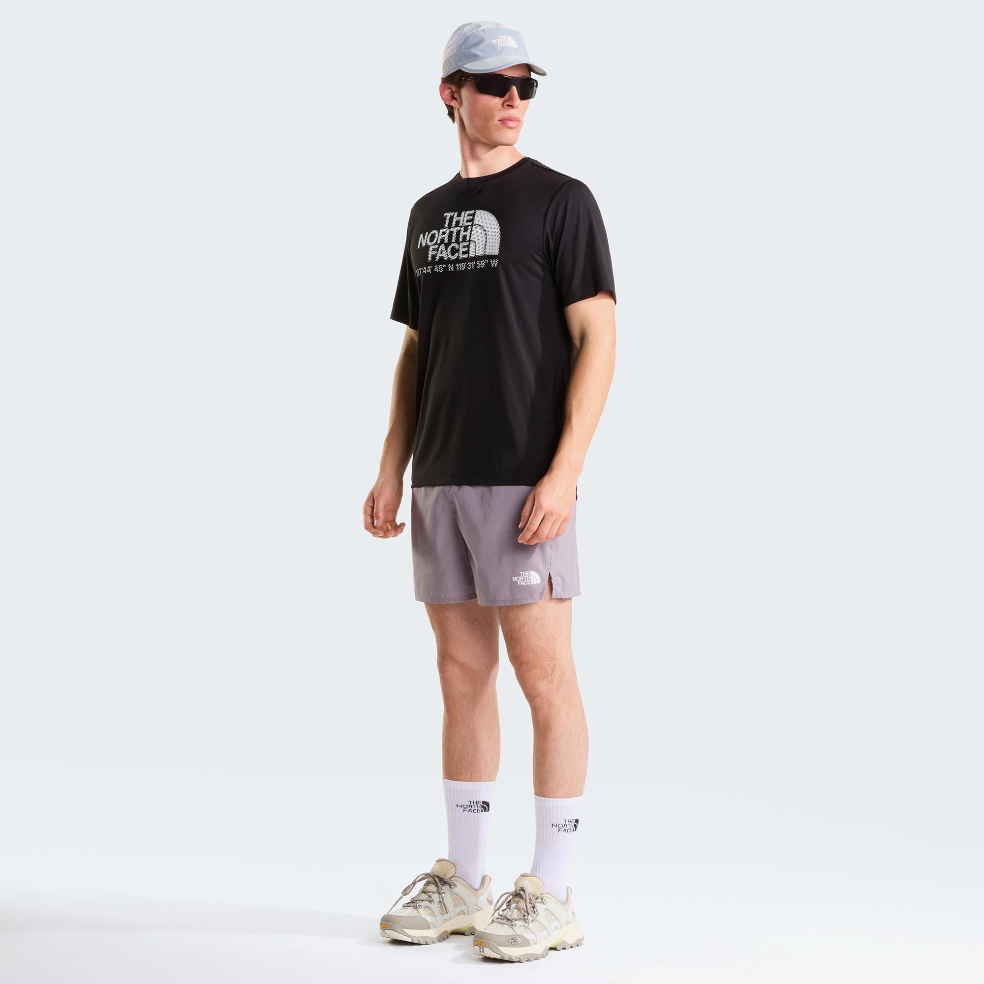 The North Face 24/7 Logo Graphic Sleeve Erkek Siyah T-Shirt