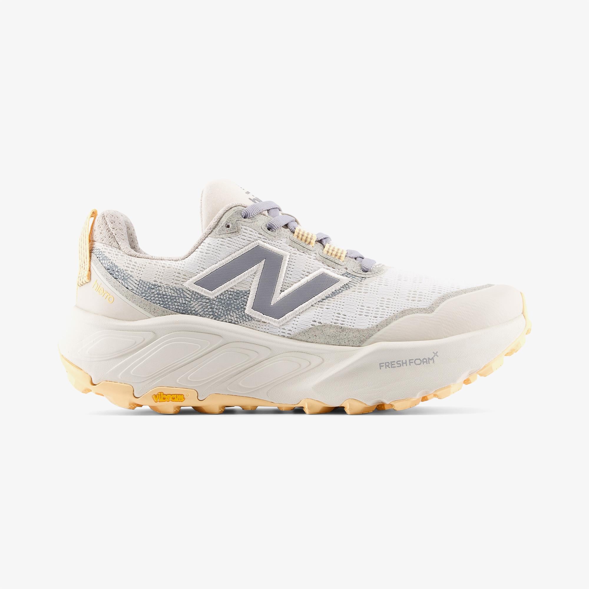 New Balance HIERRO Kadın Beyaz Koşu Ayakkabısı