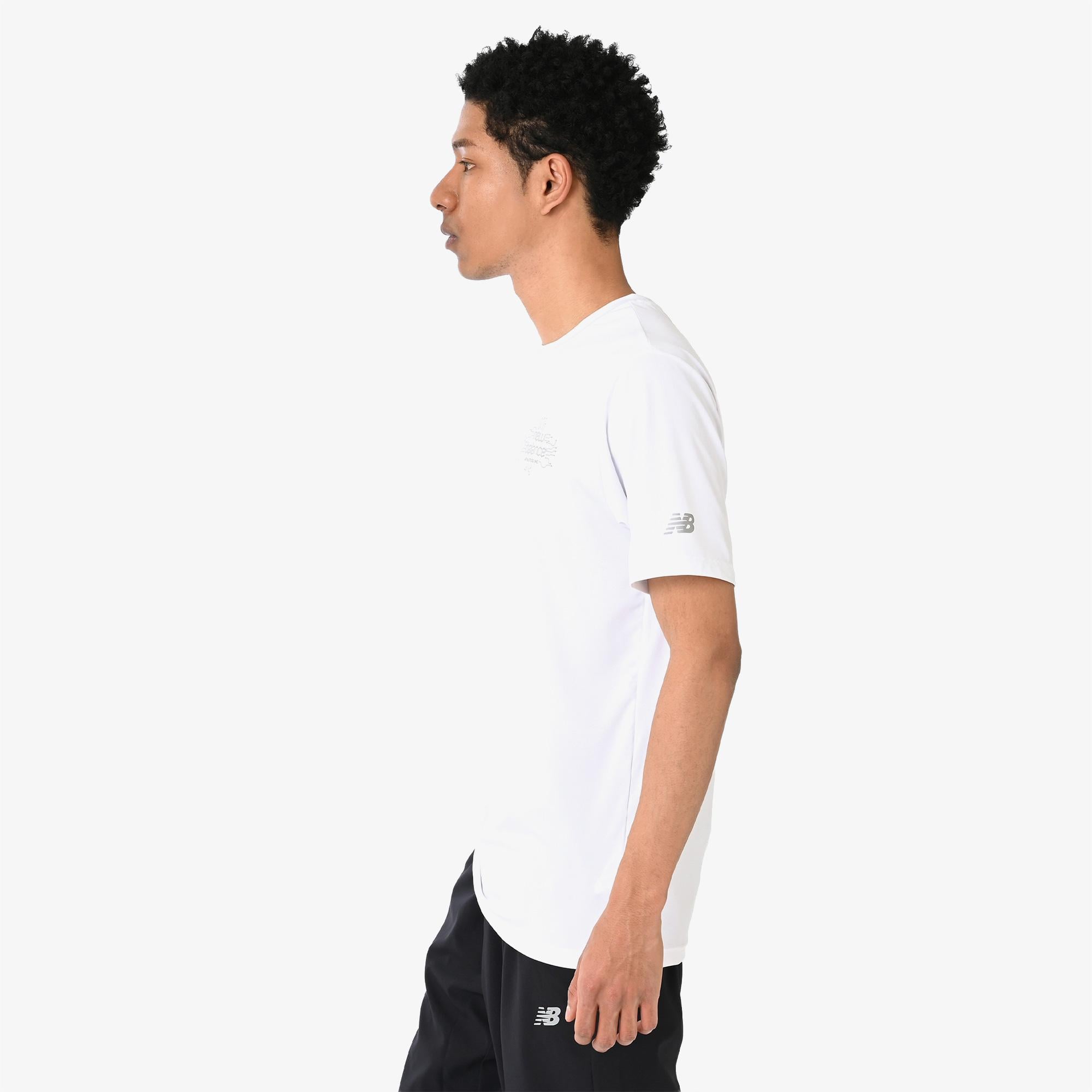 New Balance Reflective Poly Erkek Beyaz T-Shirt
