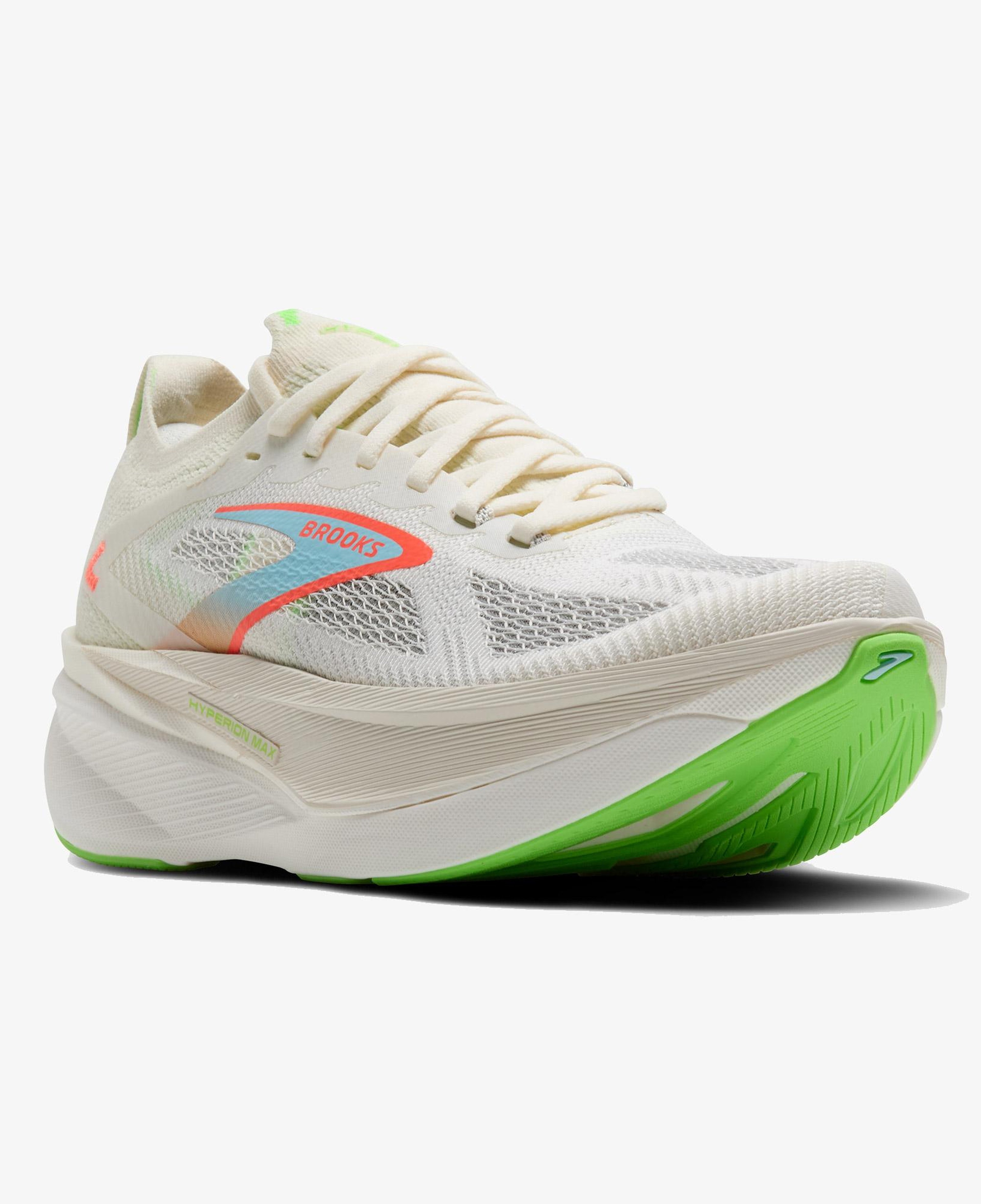 Brooks Hyperion Max 3 Kadın Bej Koşu Ayakkabısı