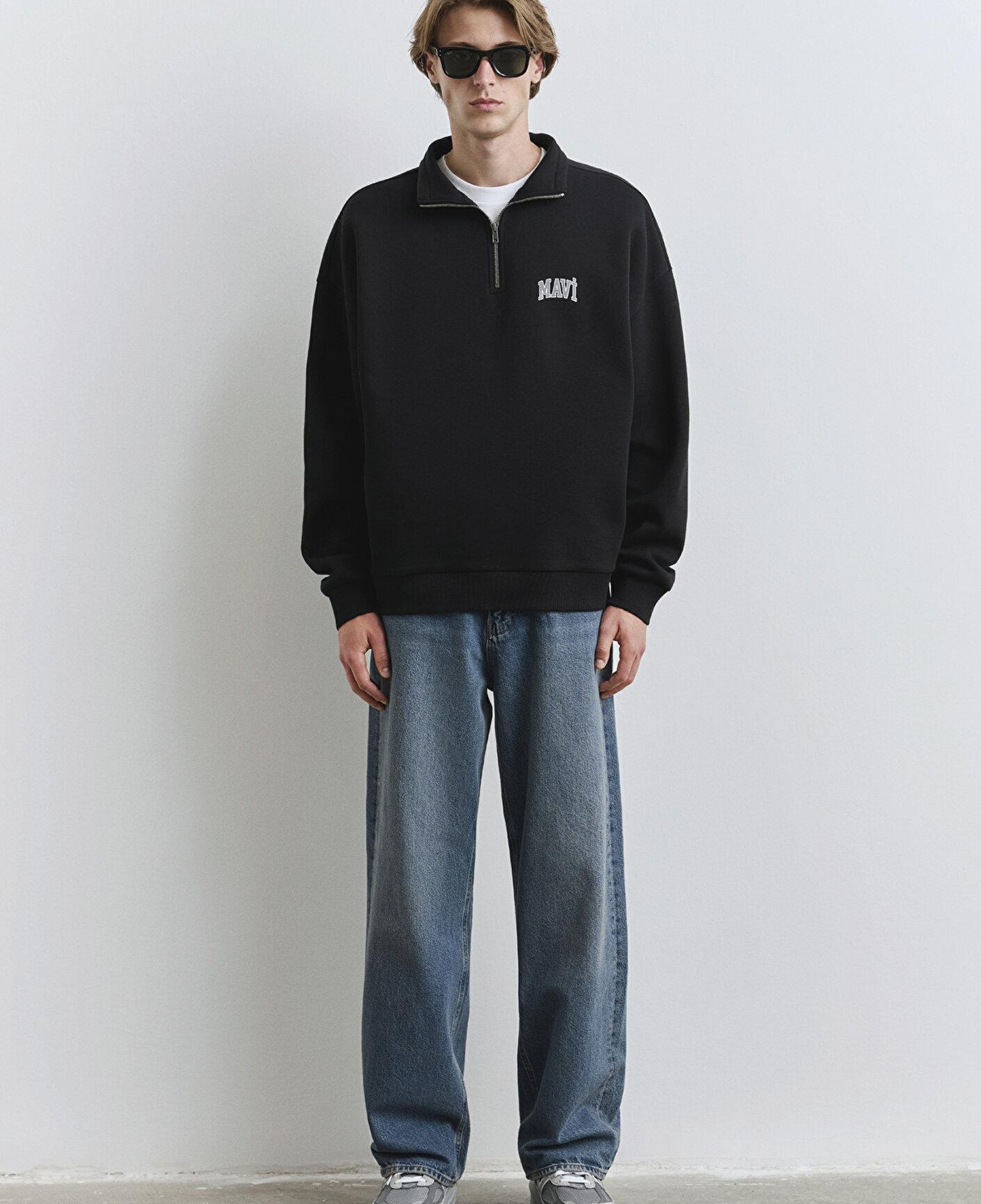 Mavi Mavi Logo Baskılı Yarı Fermuarlı Siyah Sweatshirt 0S10208-900
