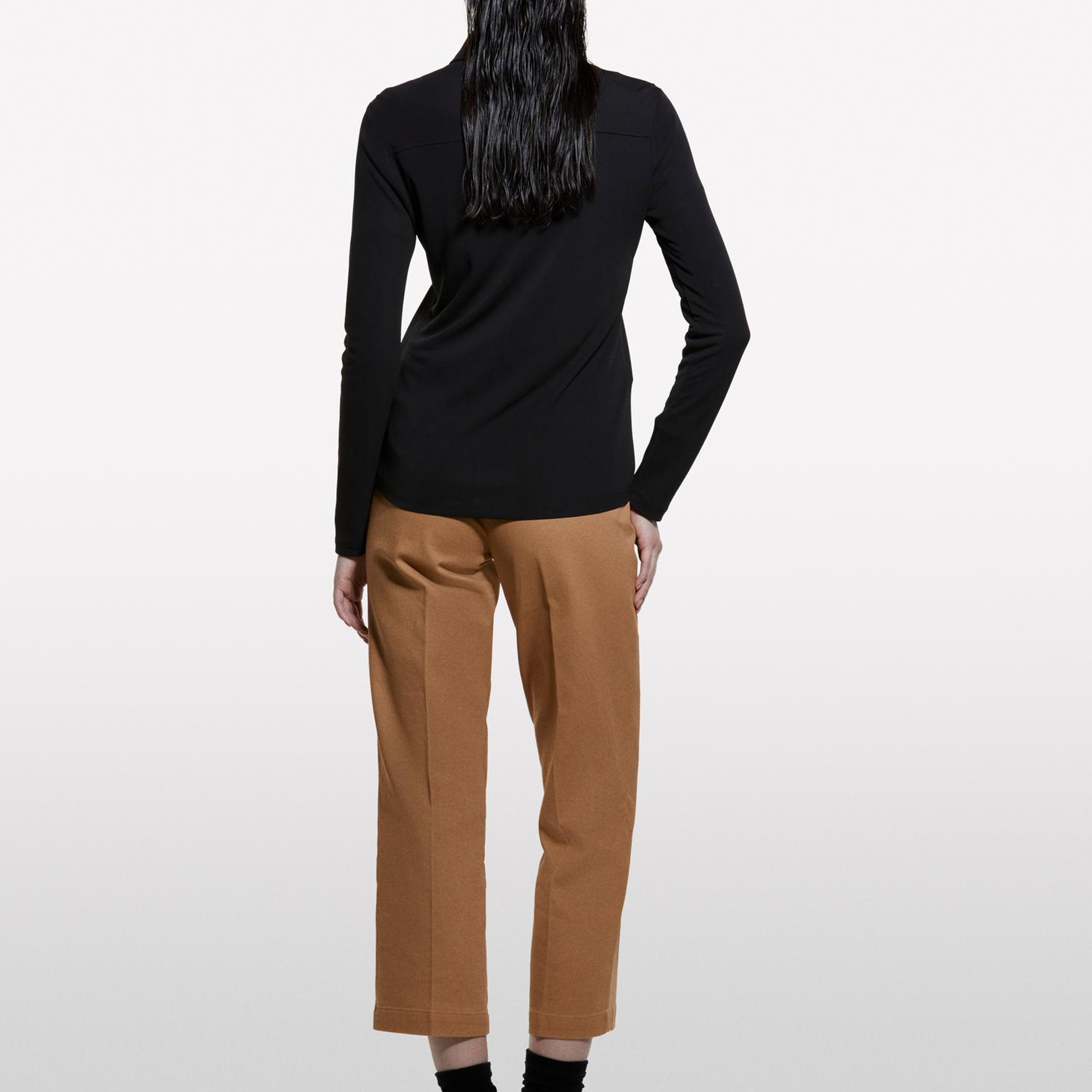 Kadın Siyah %100 Viskoz Önü Cepli Slim Fit Gömlek