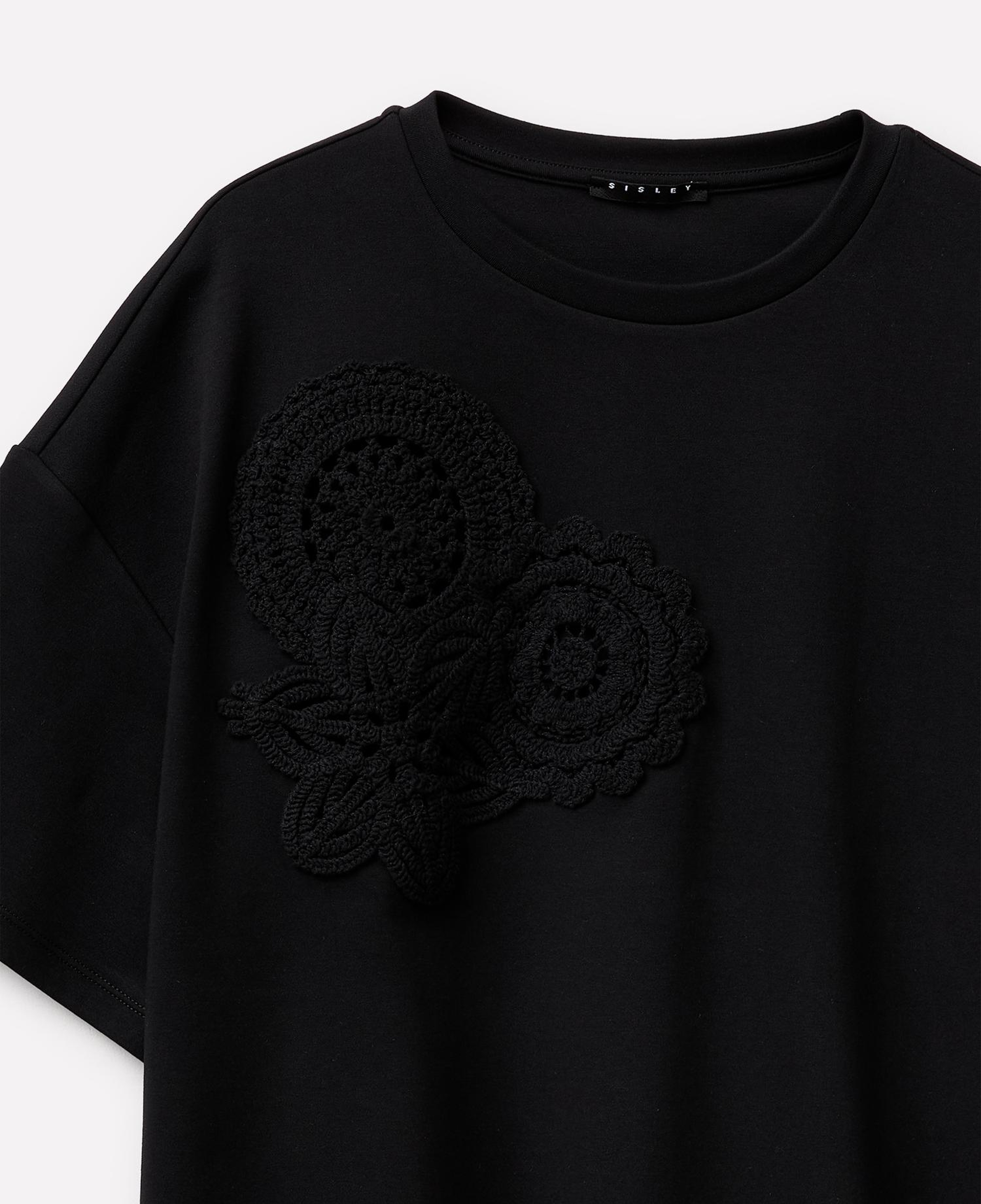 Kadın Siyah Pamuk Karışımlı Yama Detaylı Bisiklet Yaka T-Shirt
