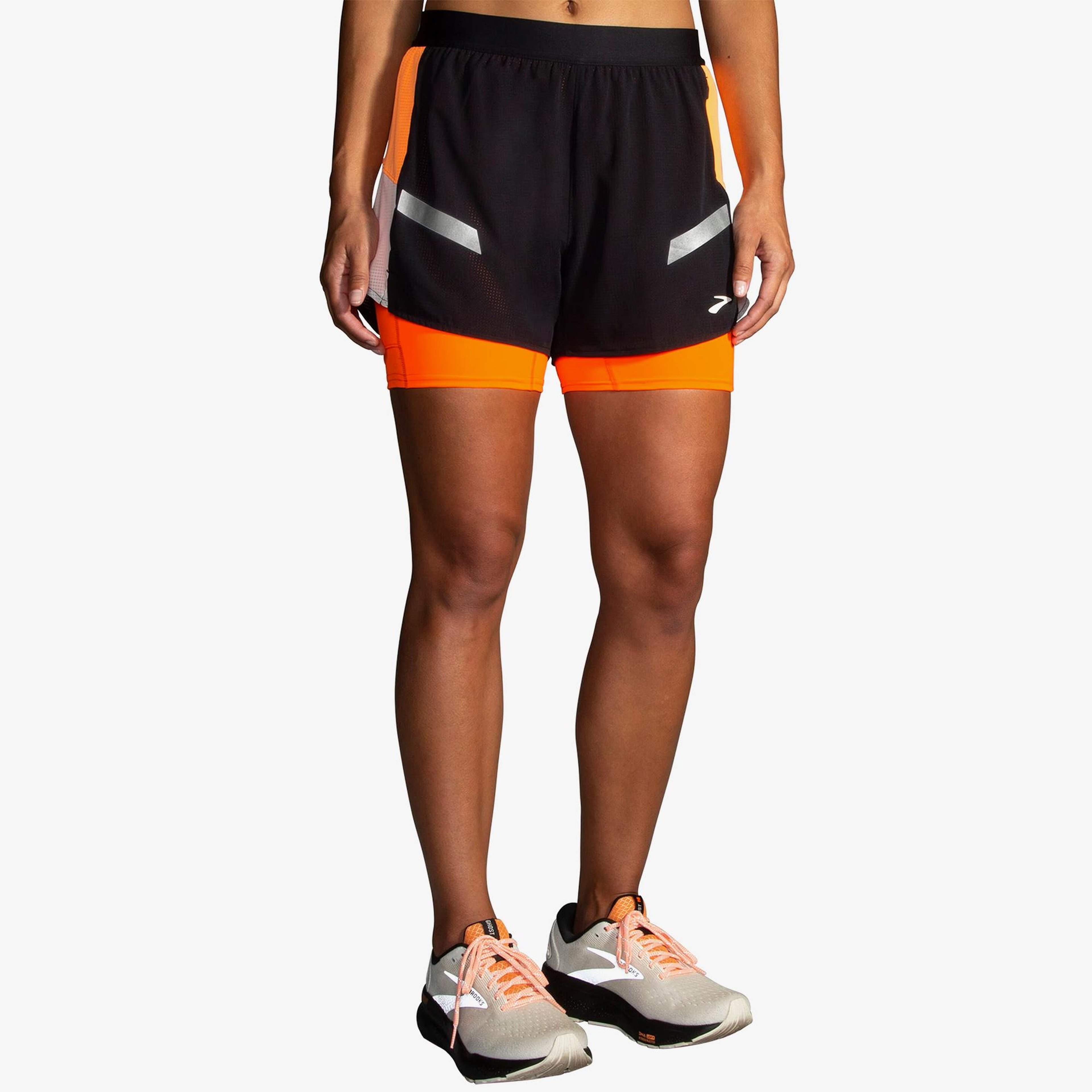 Brooks Run Visible 4 2in1 2.0 Kadın Siyah Şort