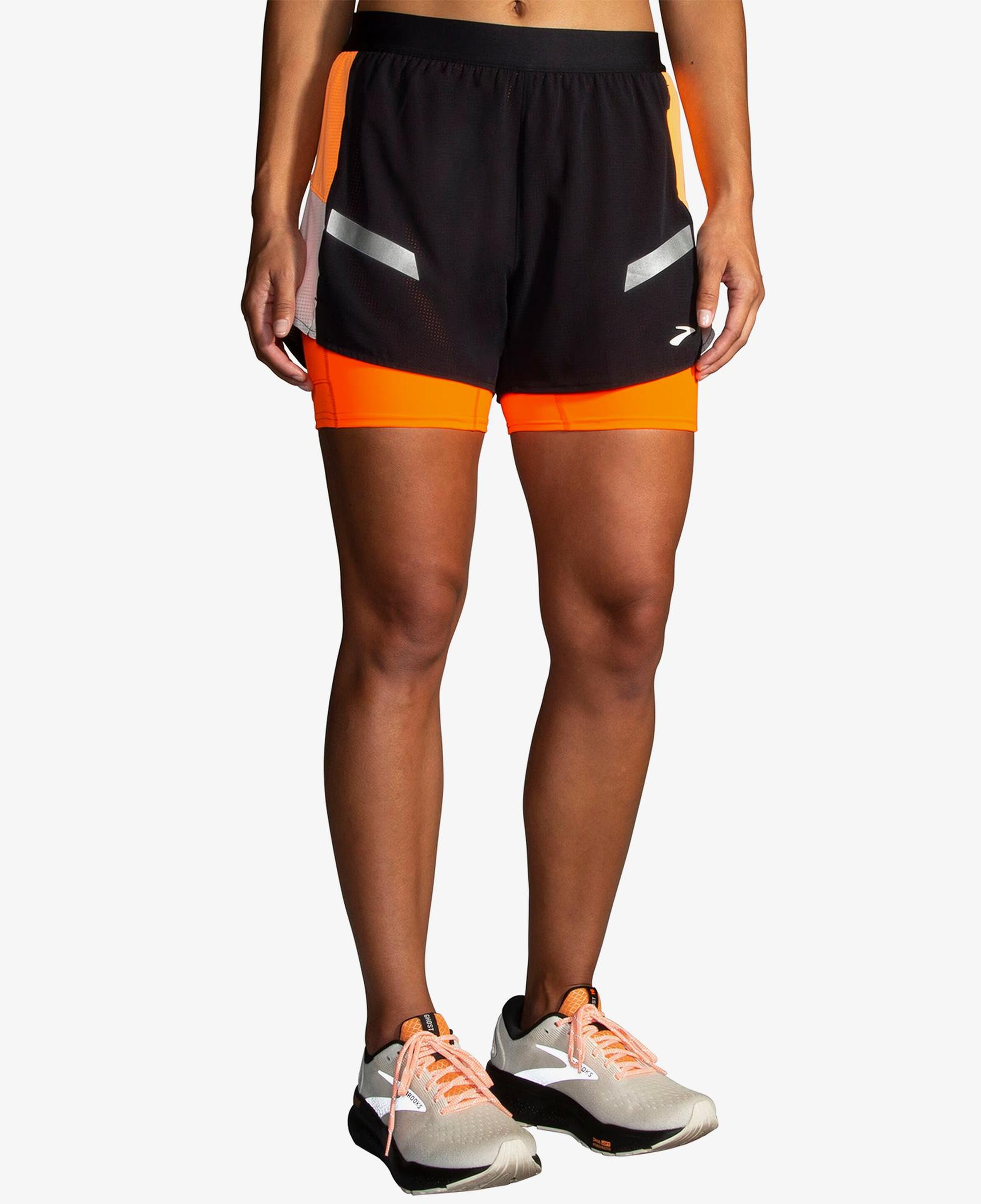 Brooks Run Visible 4 2in1 2.0 Kadın Siyah Şort