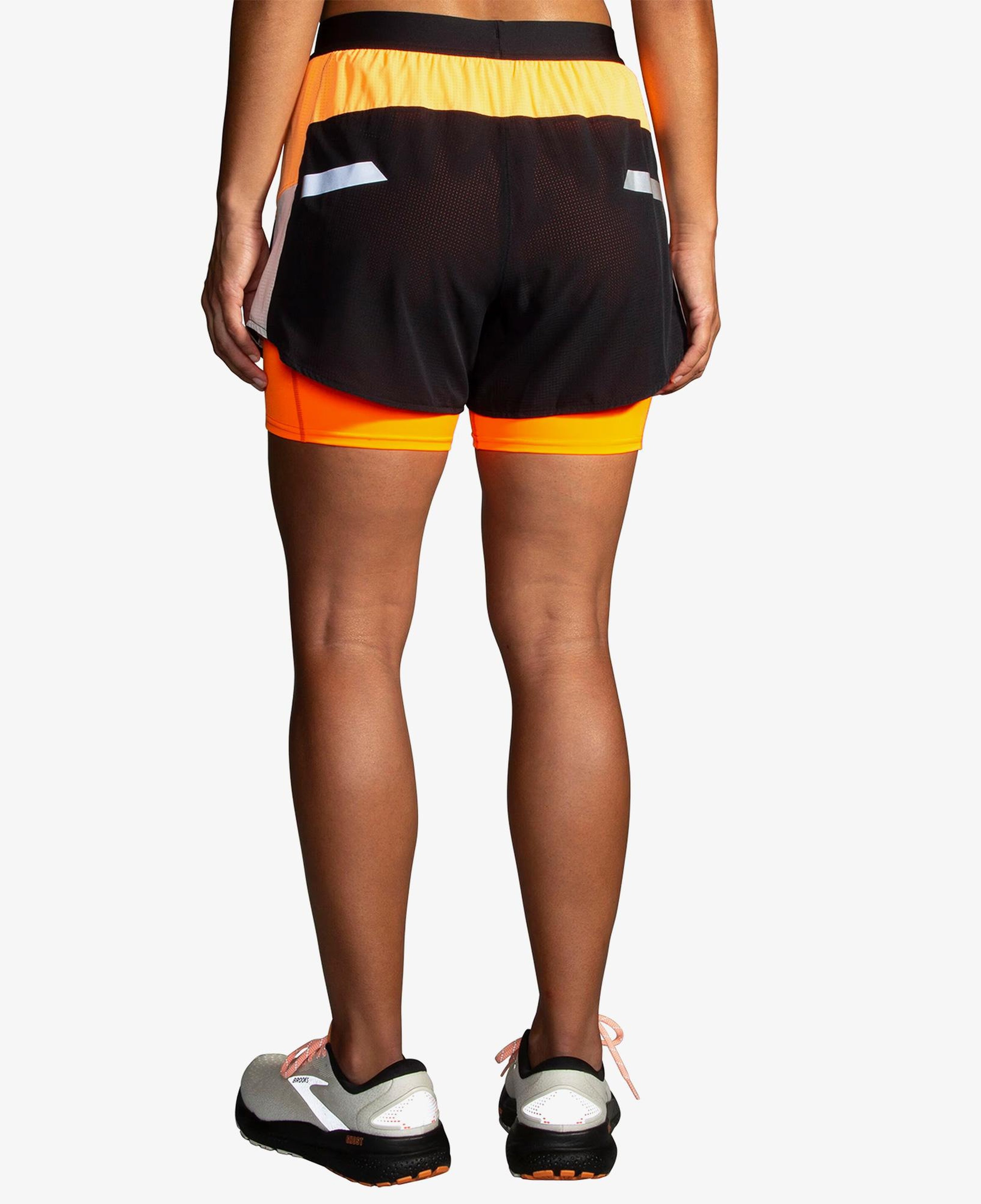 Brooks Run Visible 4 2in1 2.0 Kadın Siyah Şort