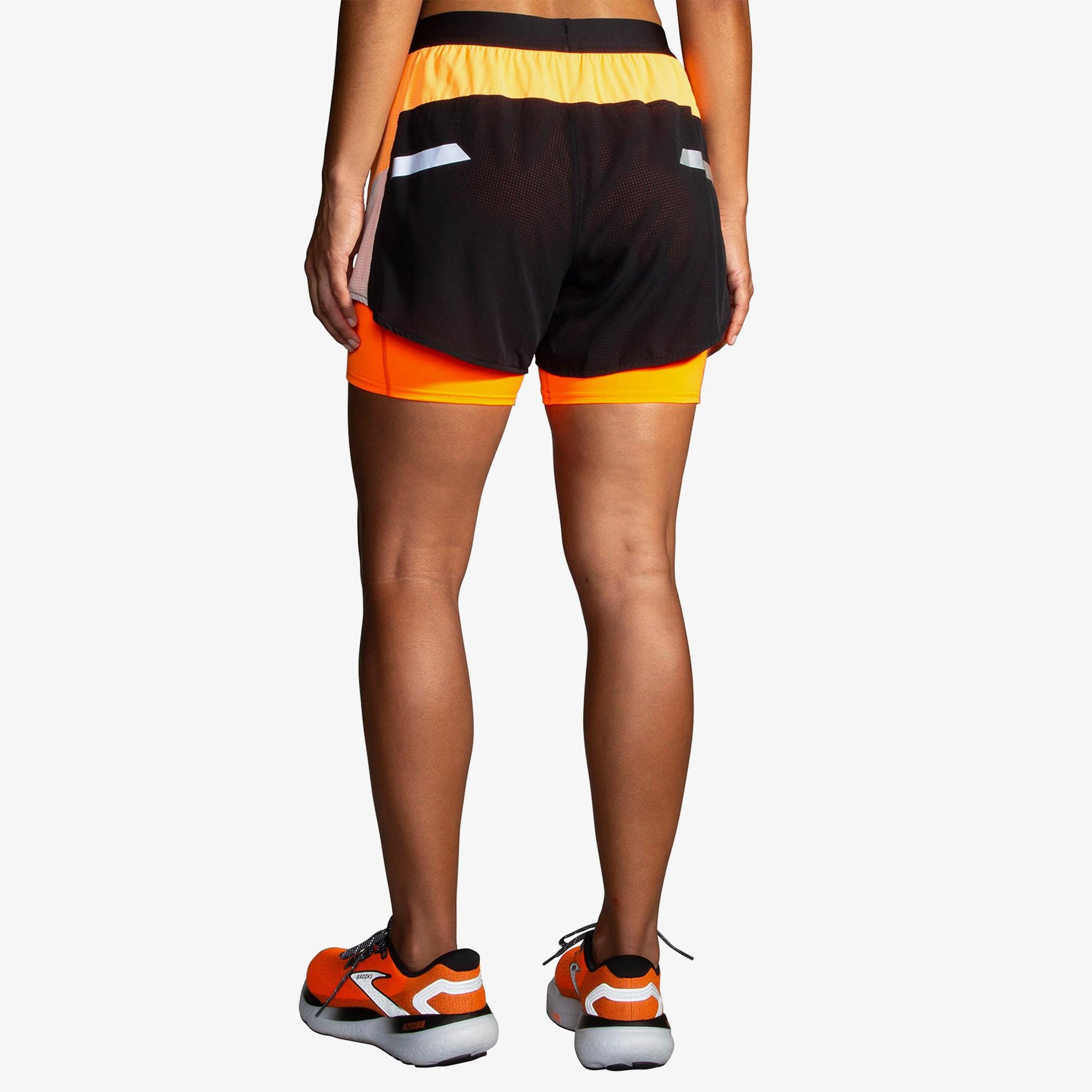 Brooks Run Visible 4 2in1 2.0 Kadın Siyah Şort