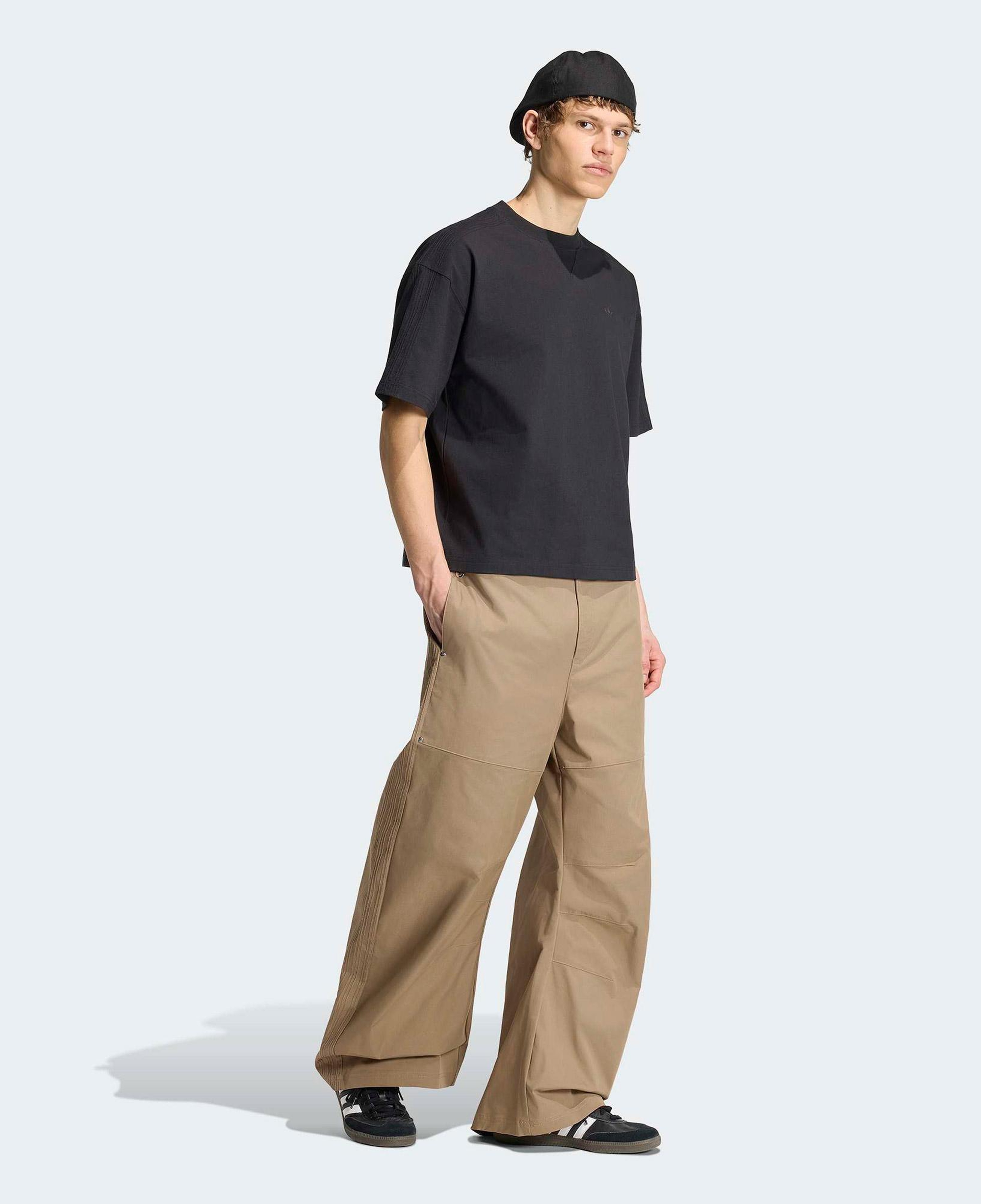 adidas Premium Essentials Erkek Siyah T-Shirt
