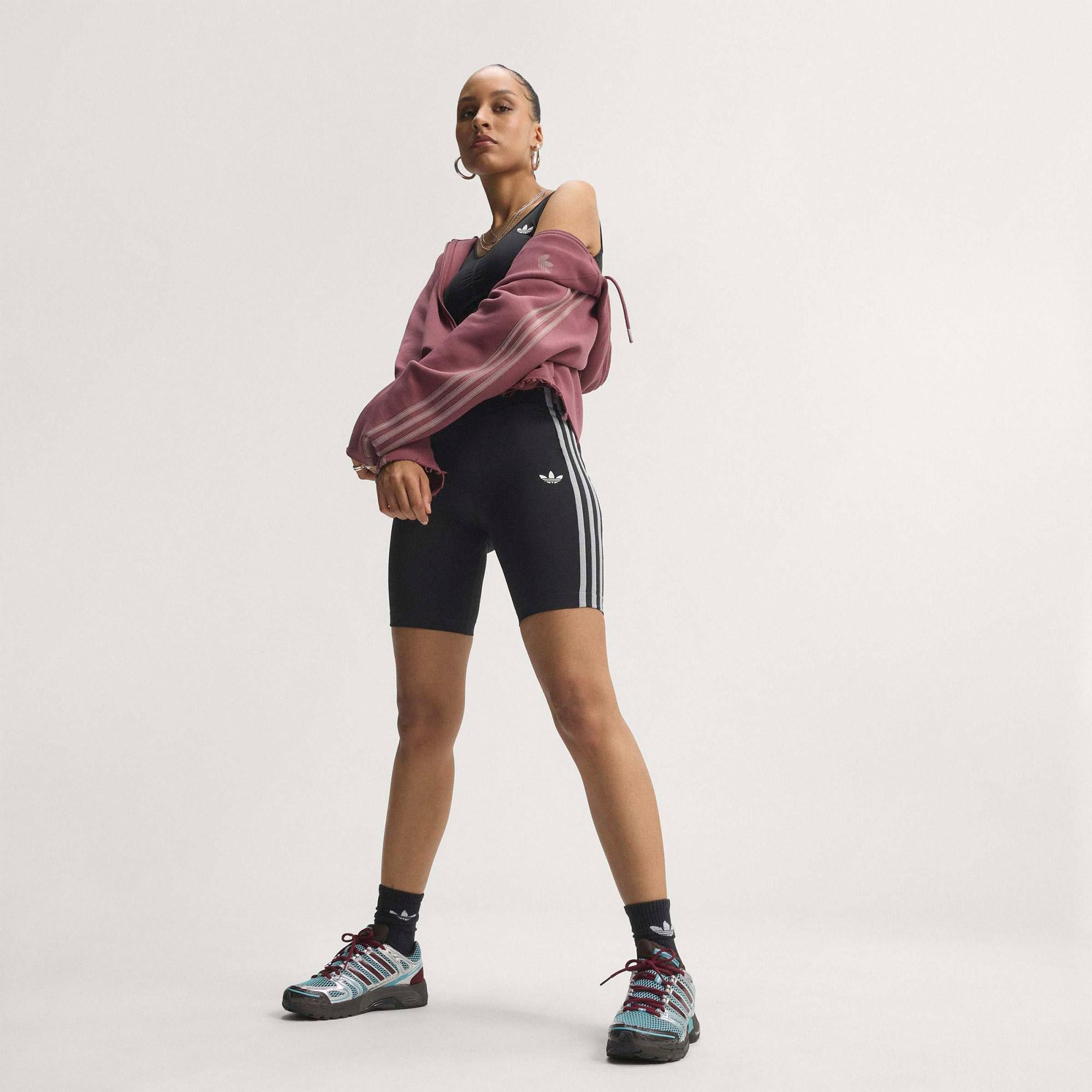 adidas Seamless Kadın Siyah Kısa Tayt