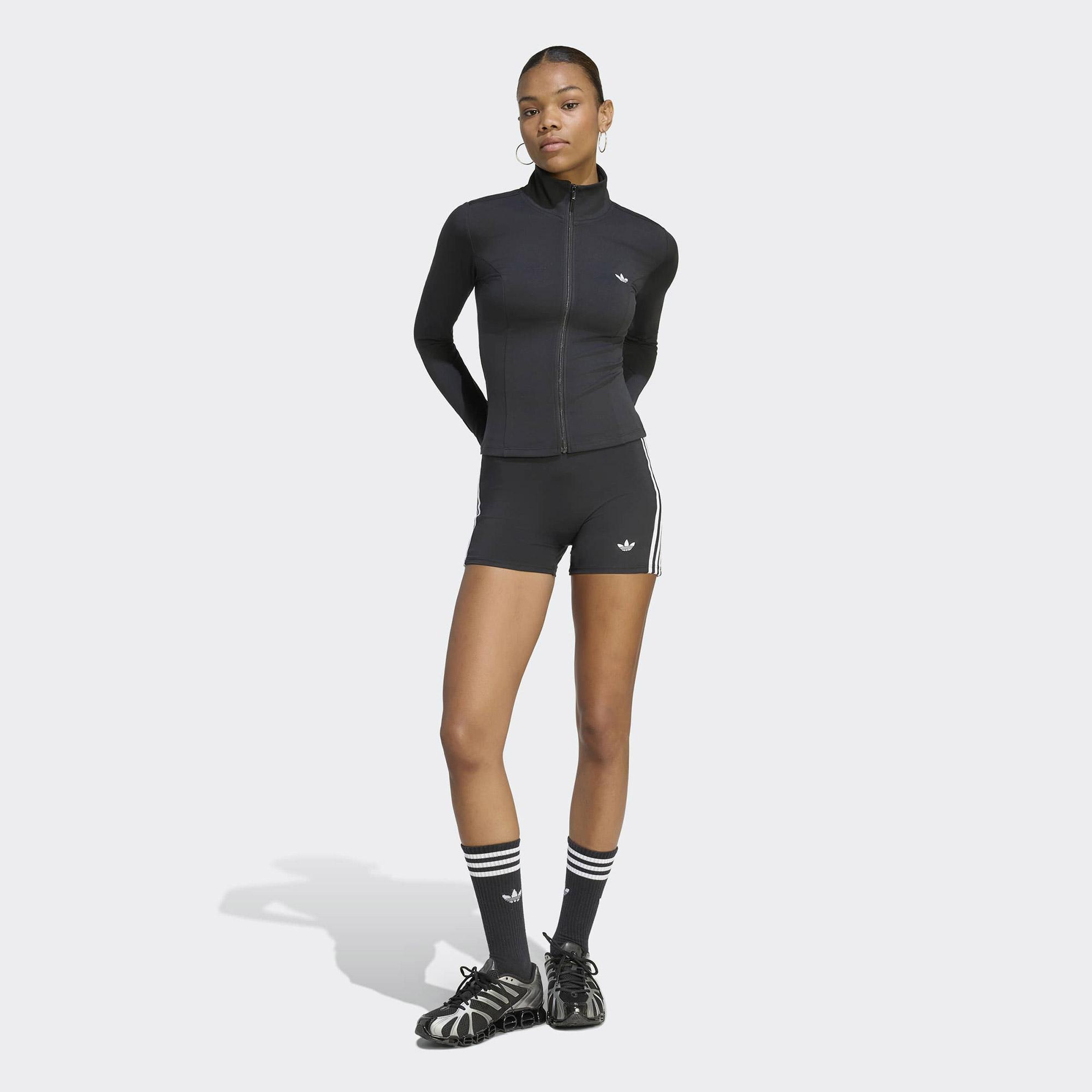 adidas Essentials Kadın Siyah Sweatshirt