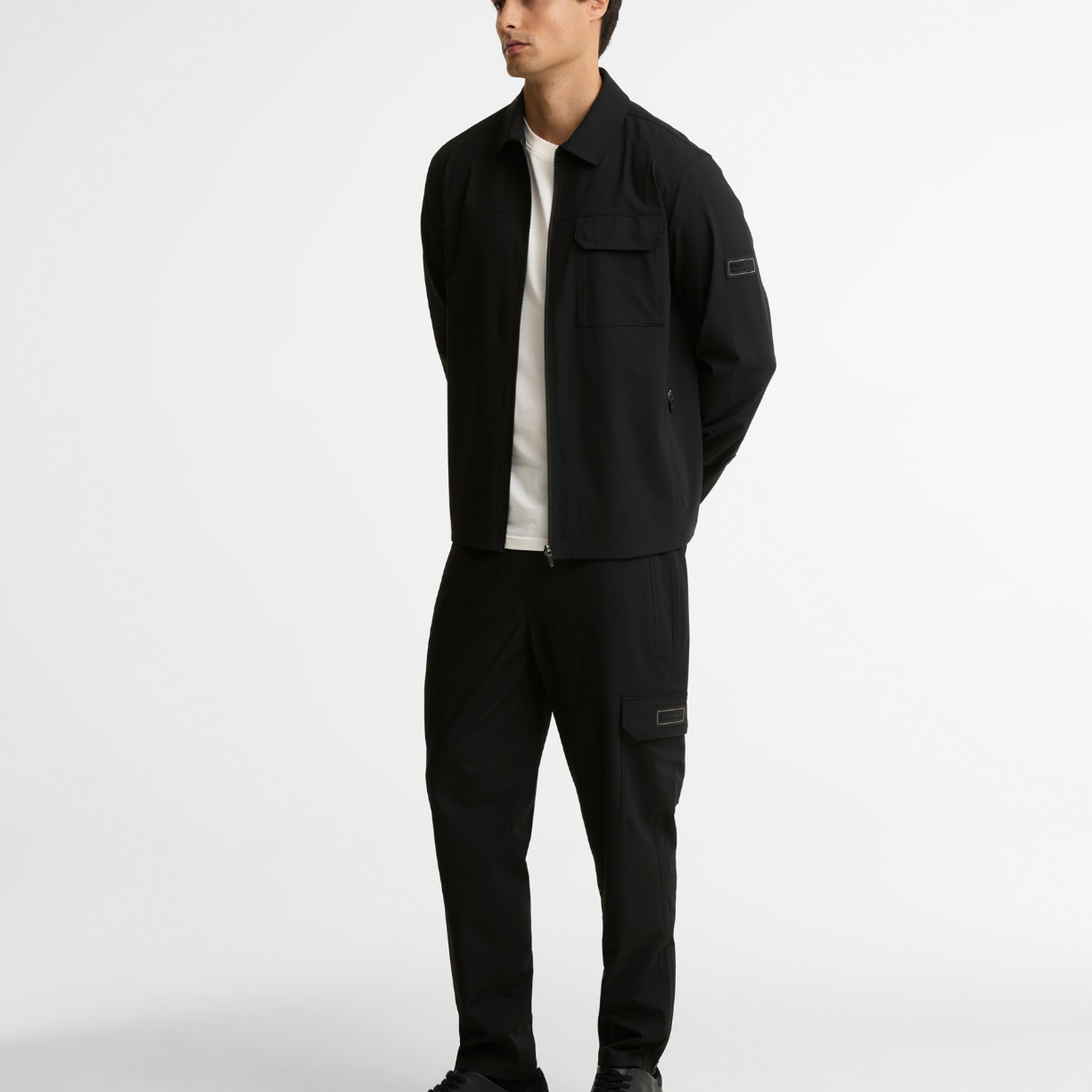 B.Intl Tash Pantolon