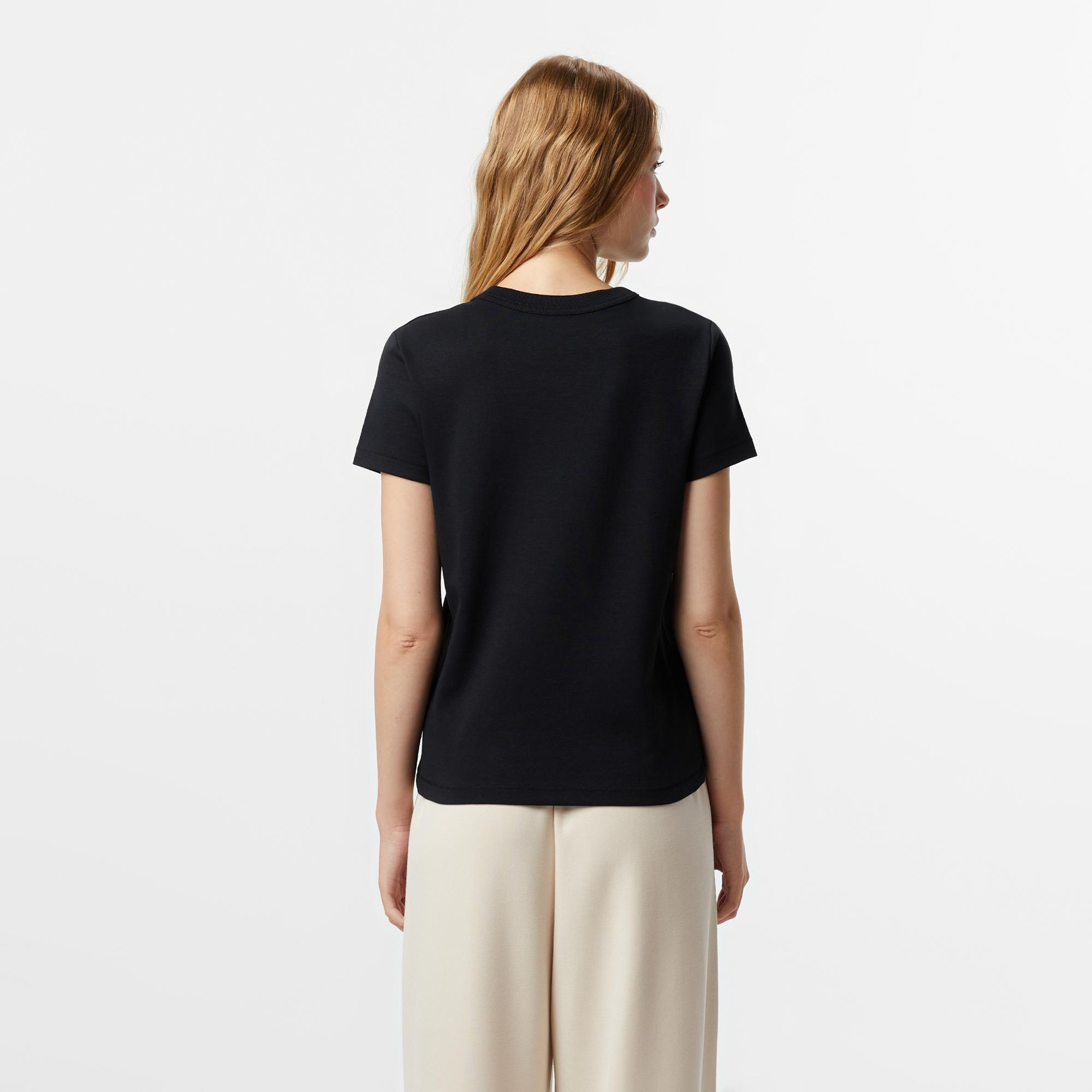 Nautica Kadın Siyah Classic Fit T-Shirt