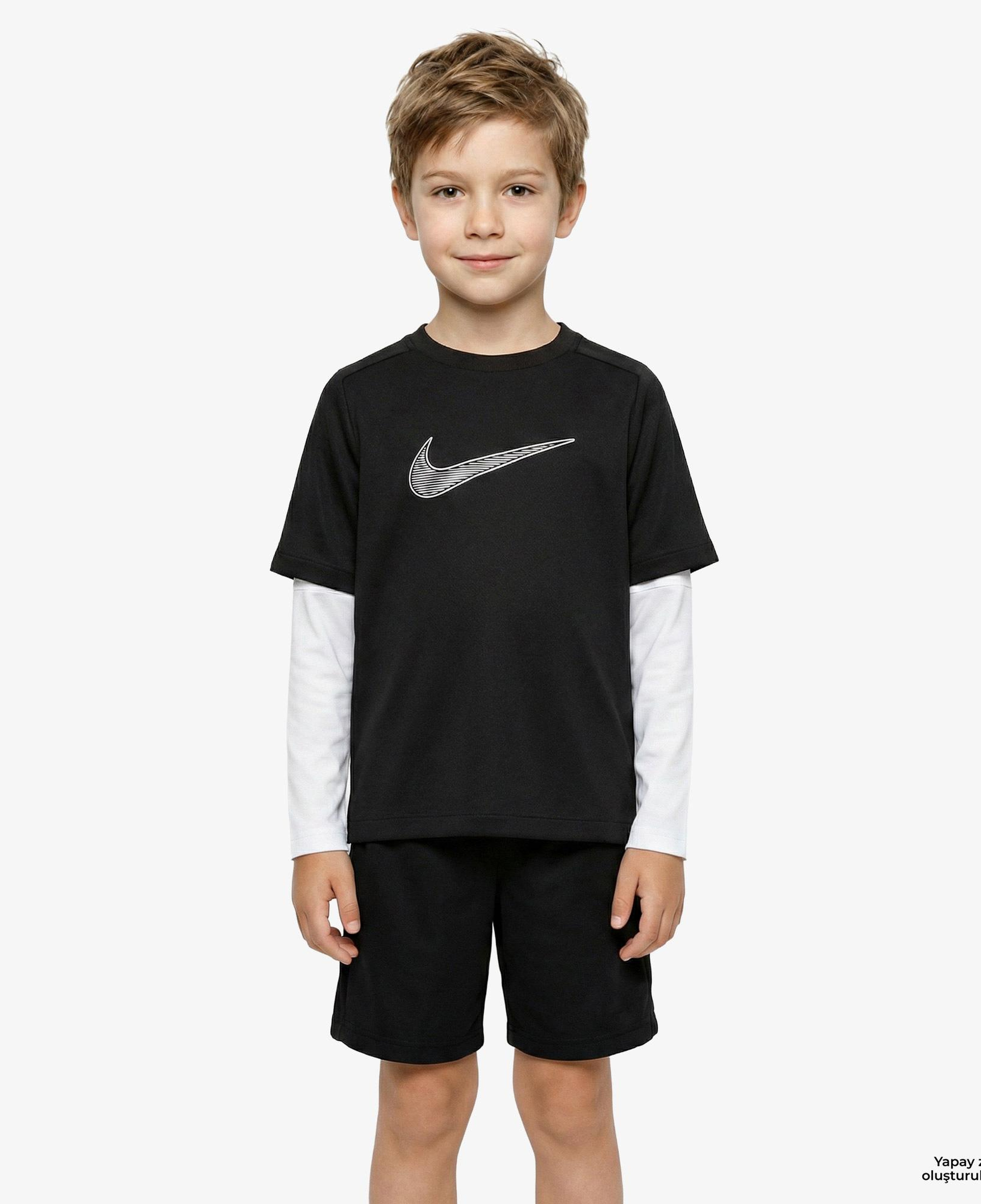 Nike Dri-Fit Multi Çocuk Siyah T-Shirt