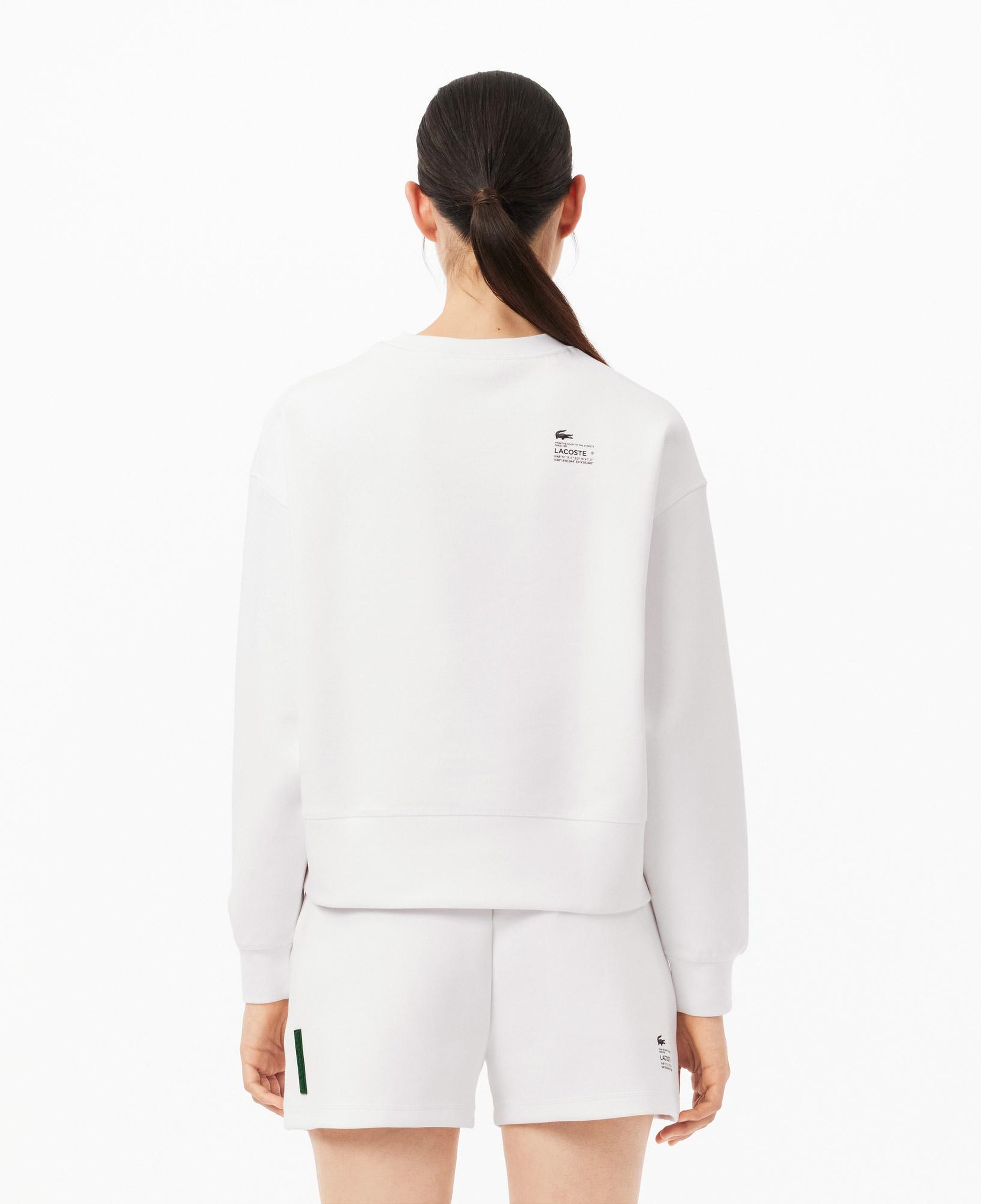 Kadın Oversize Fit Bisiklet Yaka Beyaz Sweatshirt