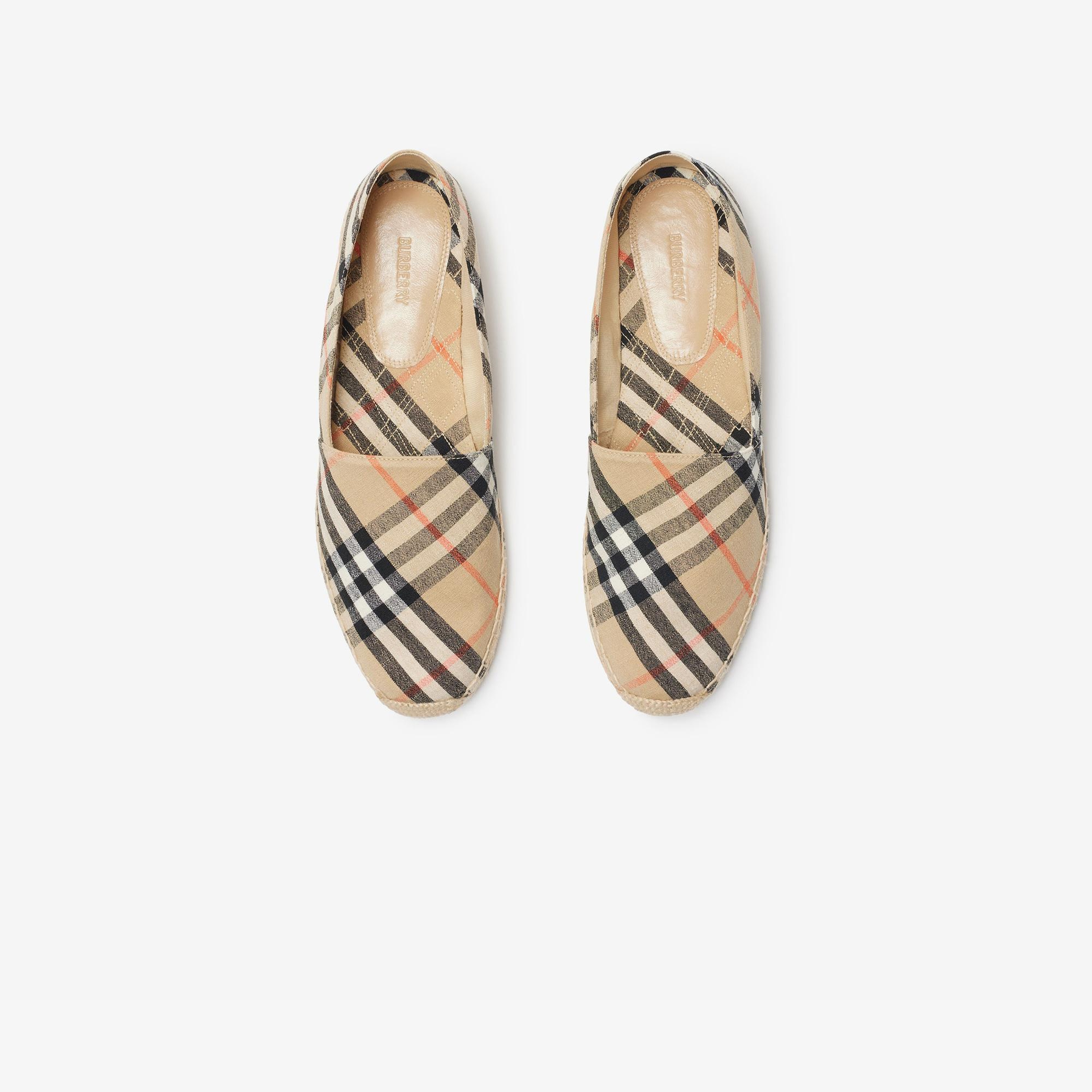 Burberry Mews Kadın Bej Keten Espadril