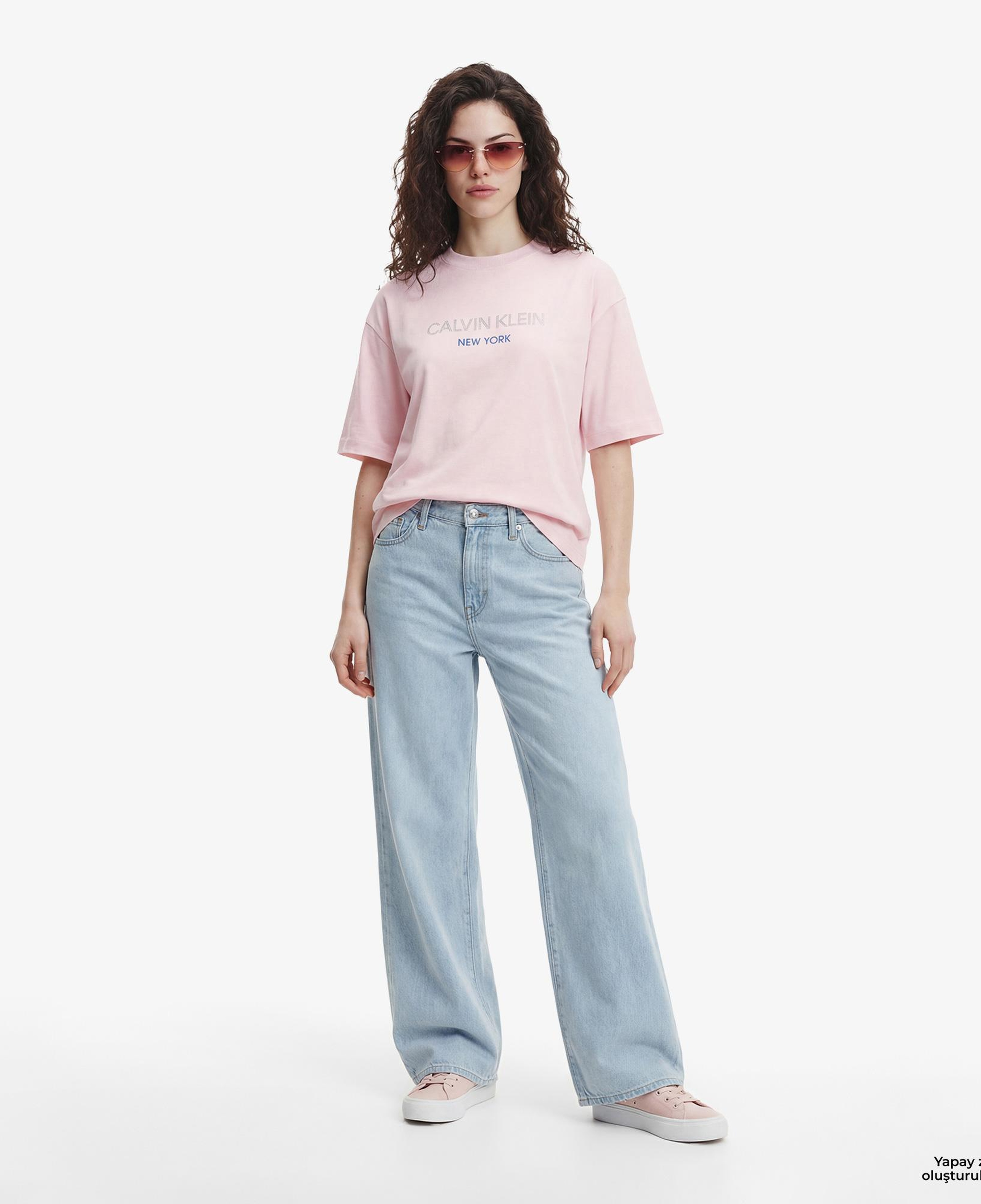Calvin Klein Relaxed Sequin Logo Kadın Pembe T-Shirt