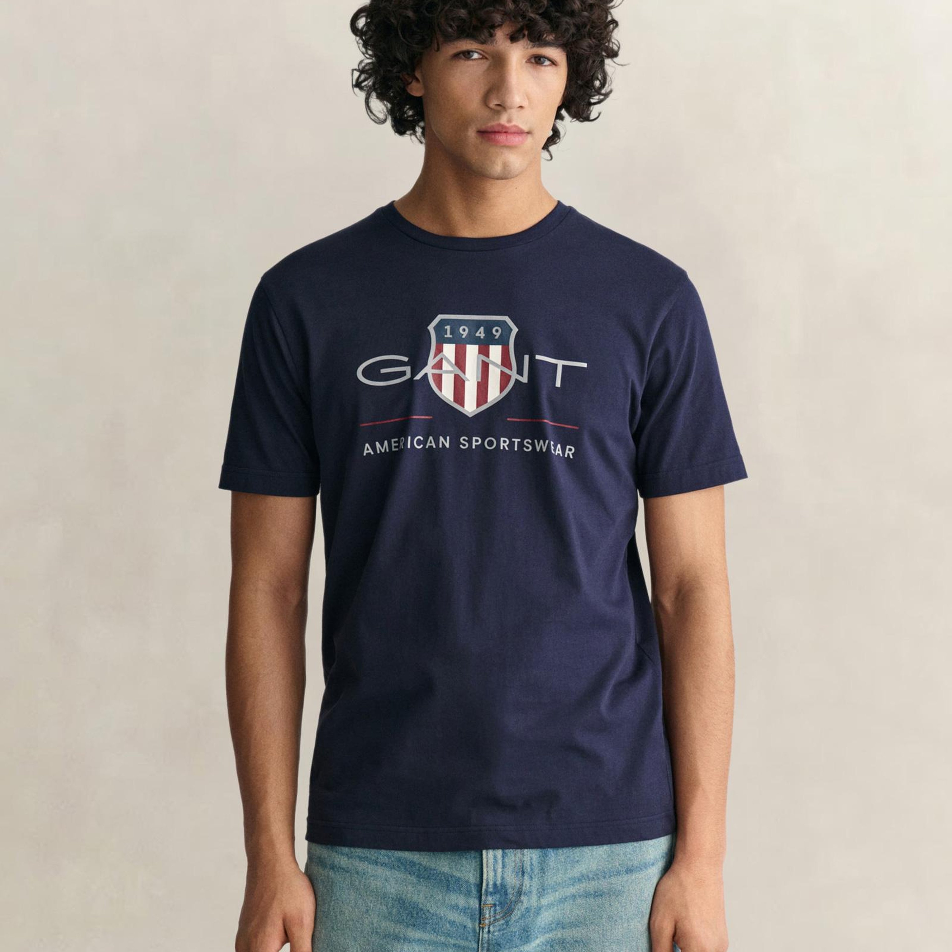 GANT Erkek Lacivert Regular Fit Bisiklet Yaka Logolu T-Shirt