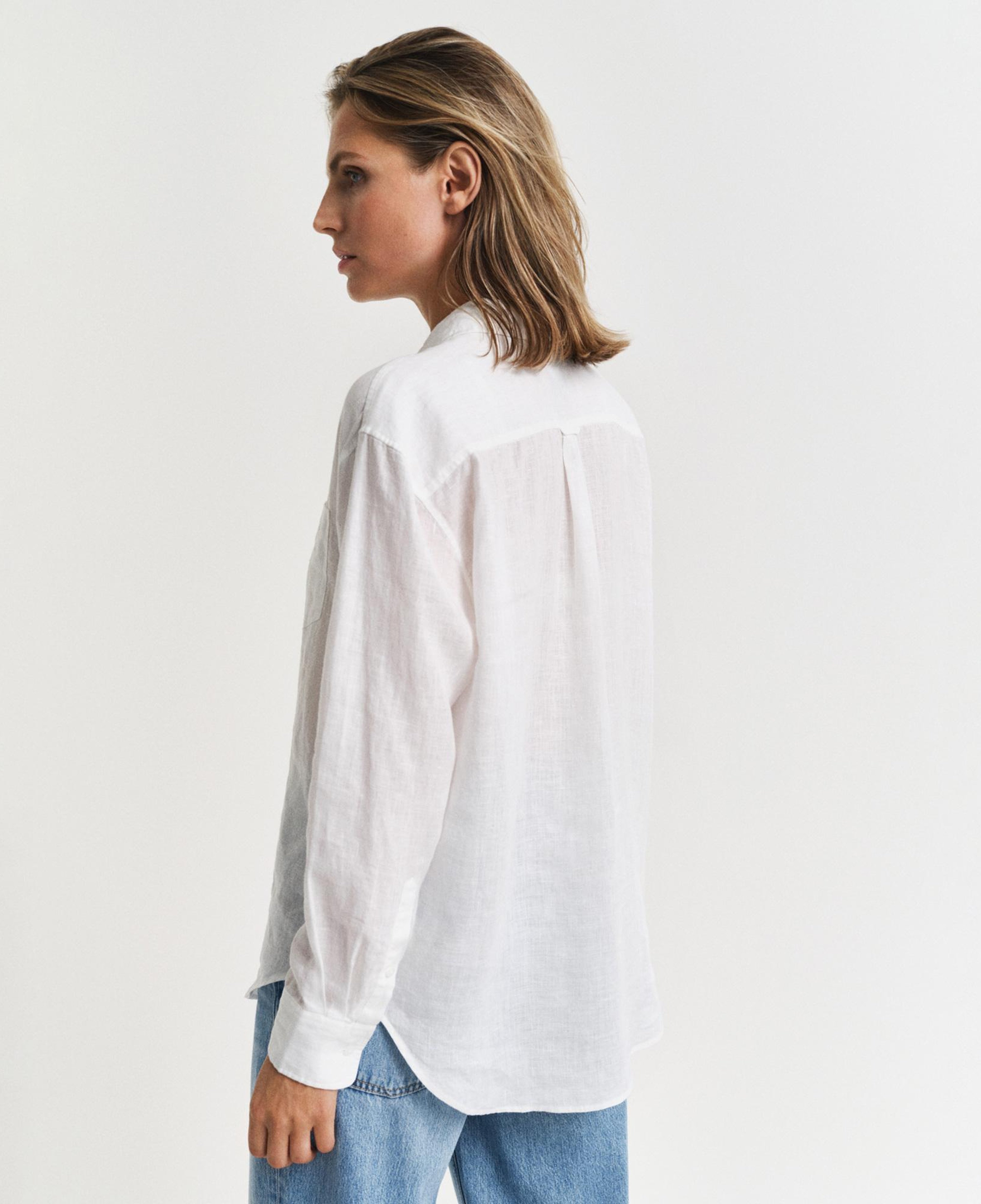 GANT Kadın Beyaz Relaxed Fit Klasik Yaka Gömlek
