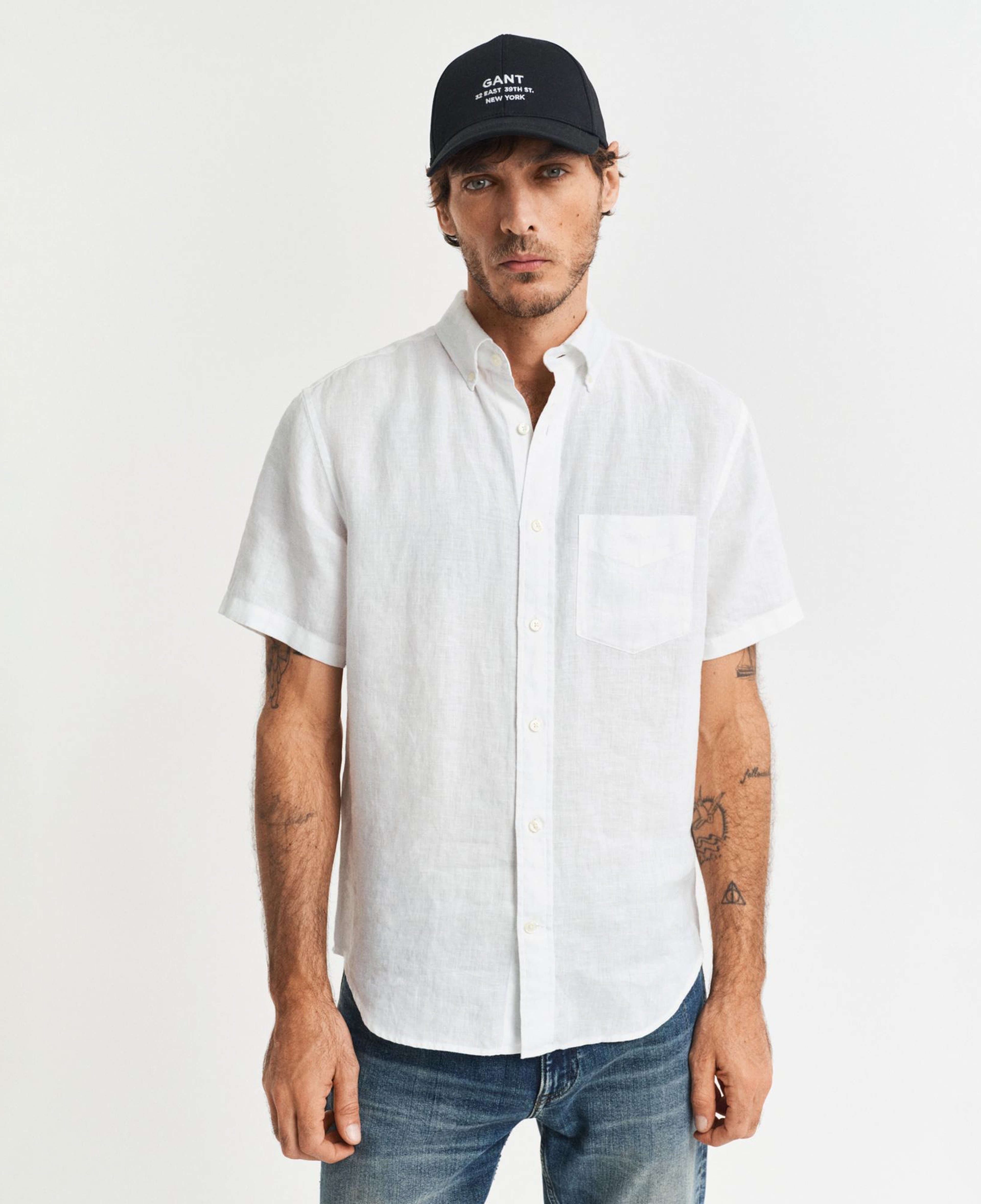 GANT Erkek Beyaz Regular Fit Düğmeli Yaka Keten Gömlek