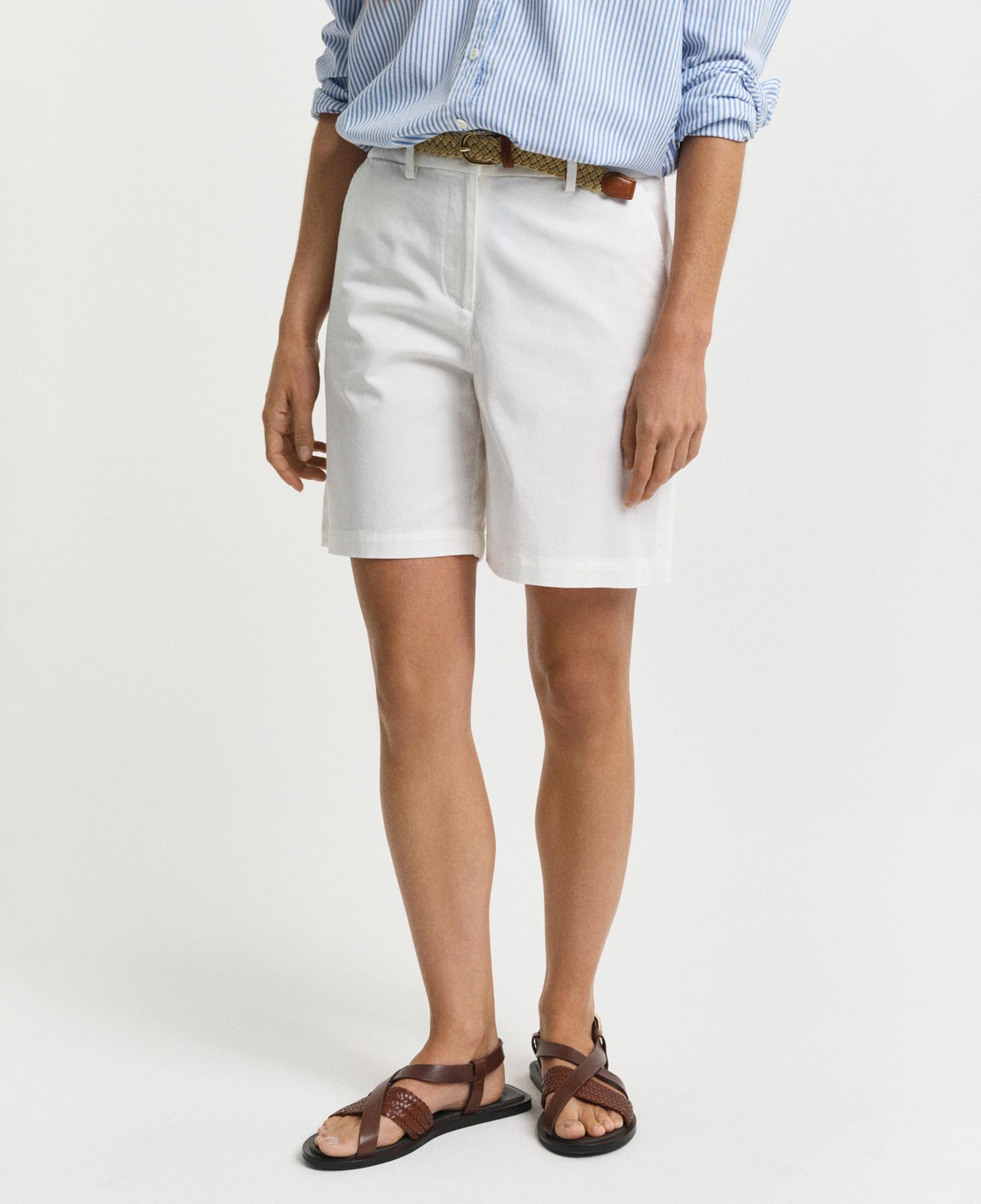 GANT Kadın Beyaz Regular Fit Şort
