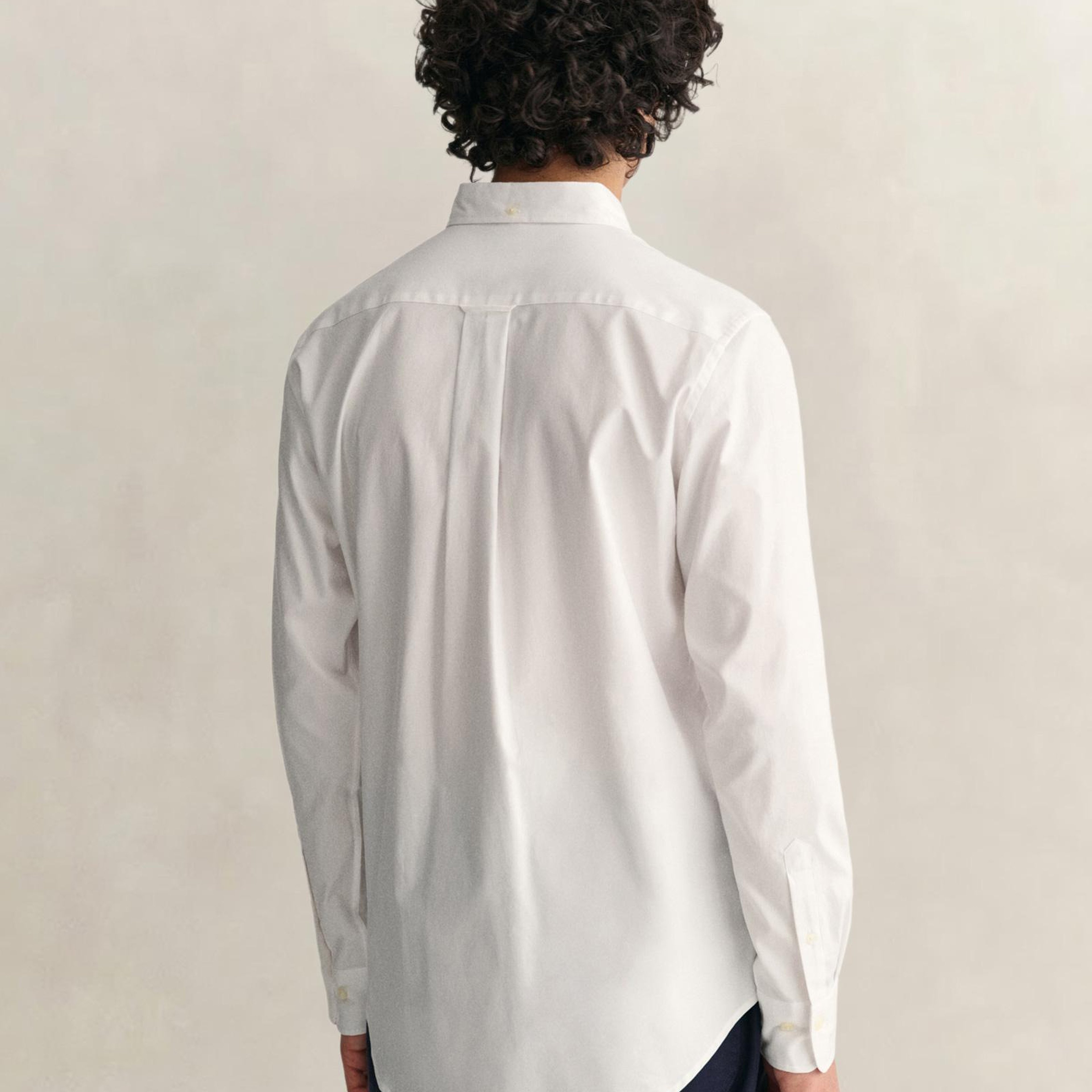 GANT Erkek Beyaz Regular Fit Düğmeli Yaka Oxford Gömlek